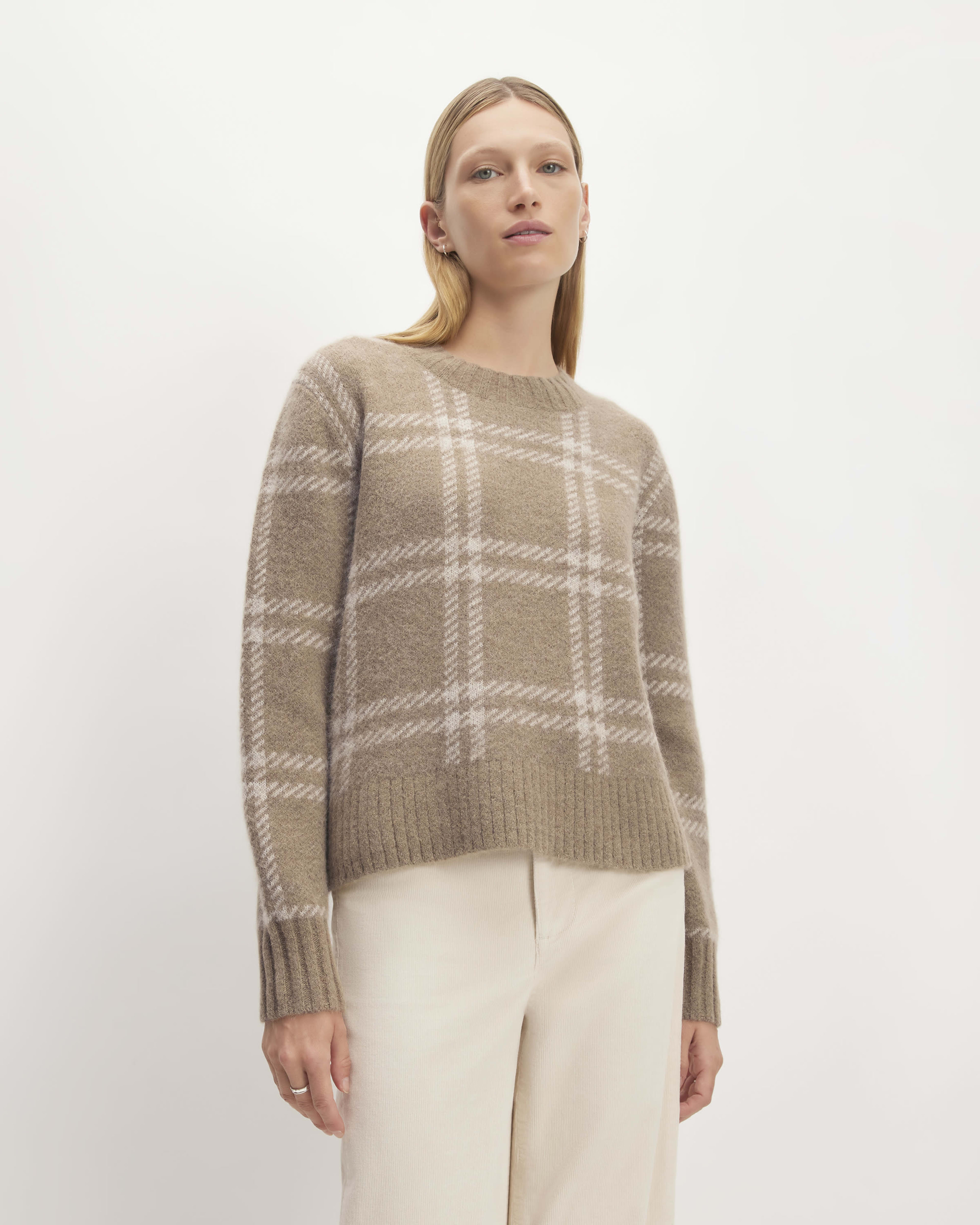 The Alpaca V-Neck Cropped Cardigan Wheat / Lightest Taupe – Everlane