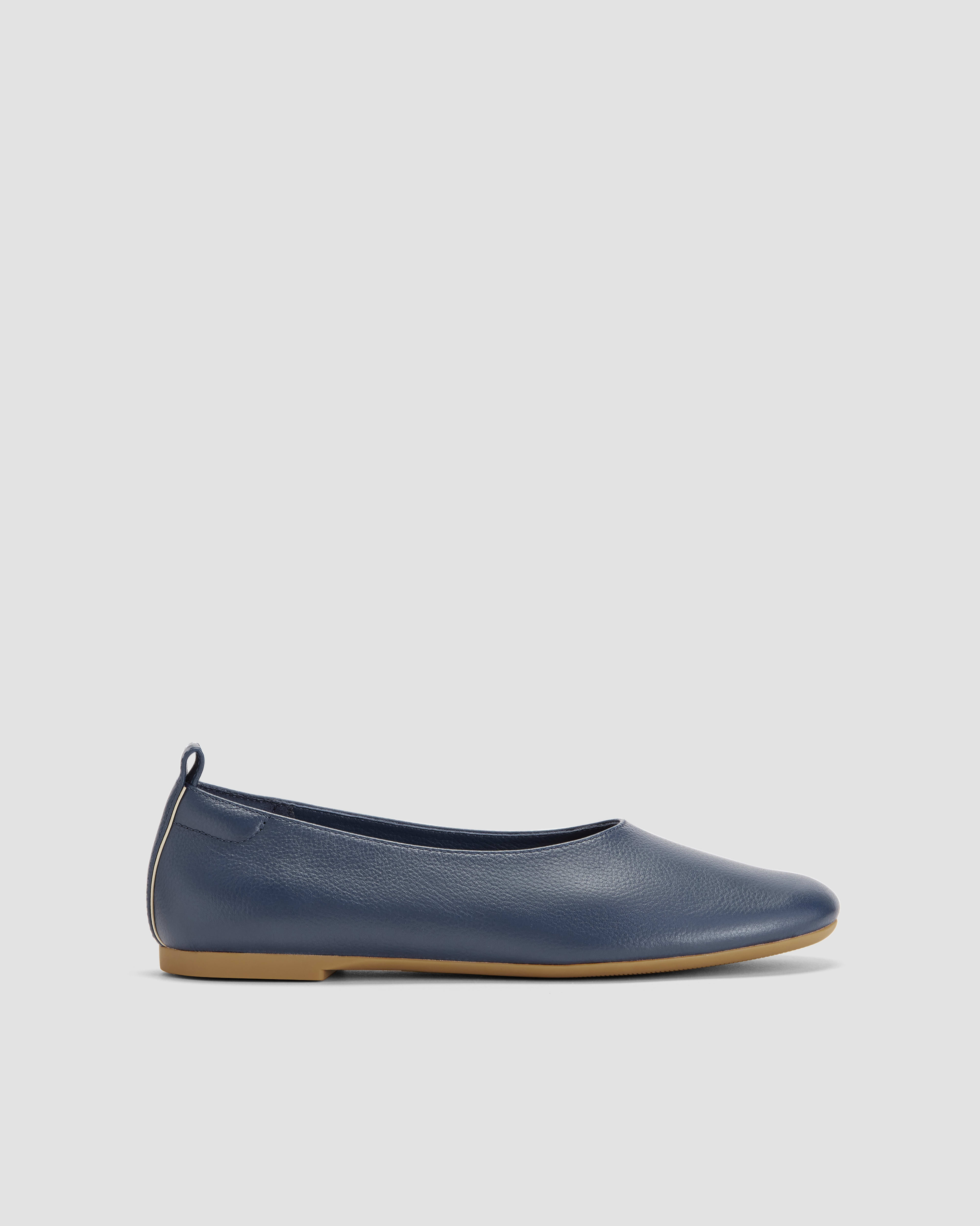 Everlane 'The Editor' Slingback Flats - Meghan's Mirror