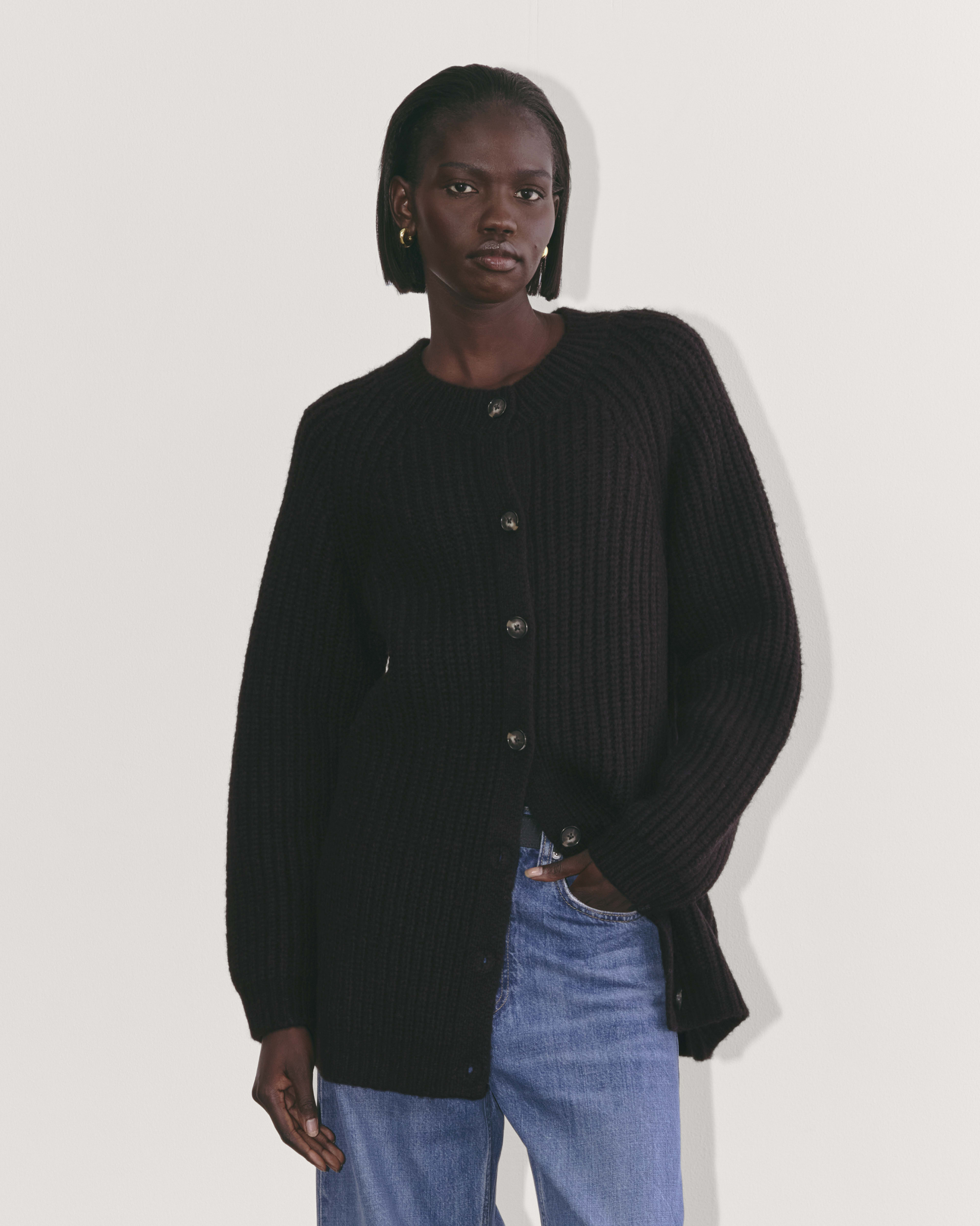 The Cloud Oversized Textured Cardigan Black Everlane