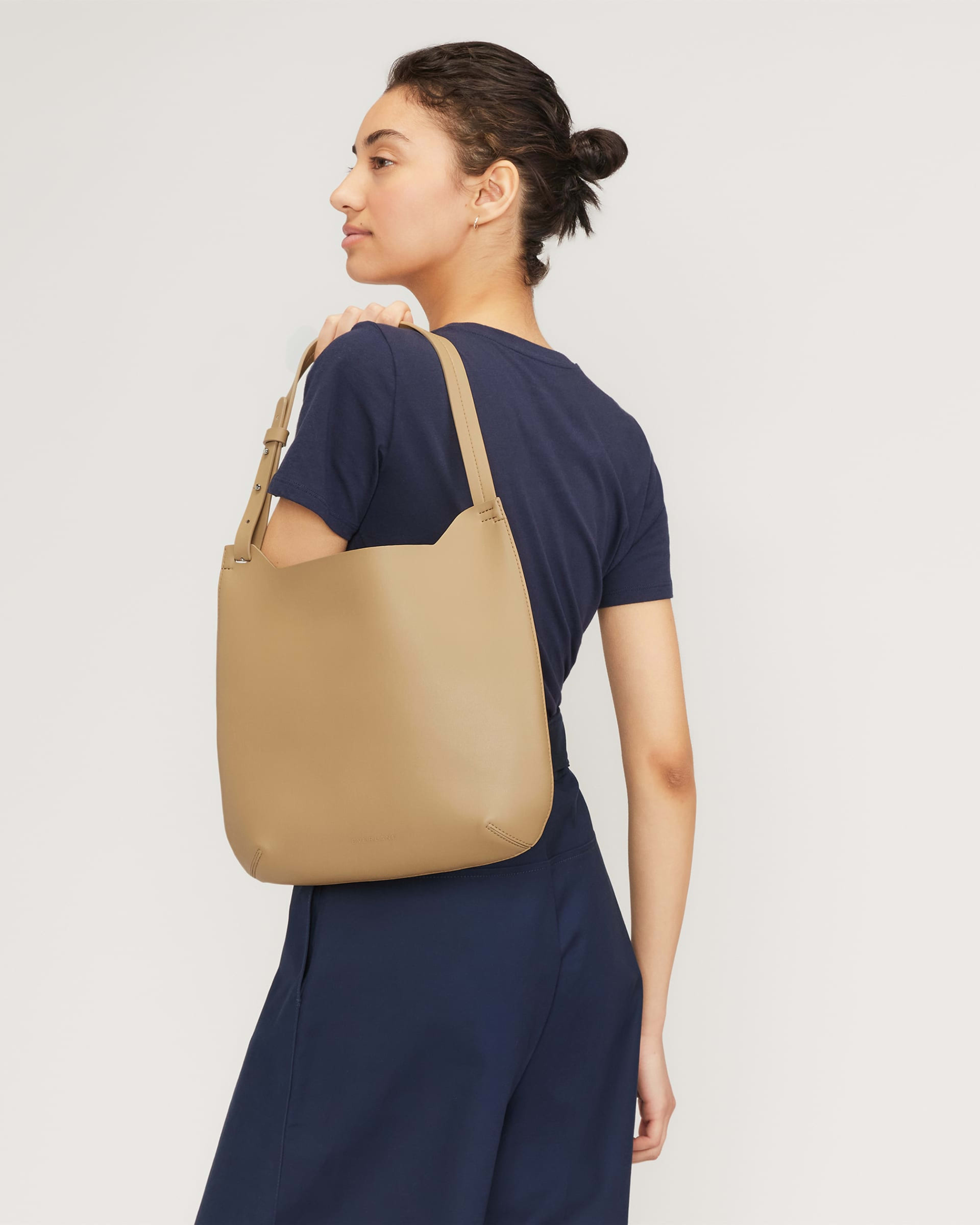 Everlane shoulder bag best sale