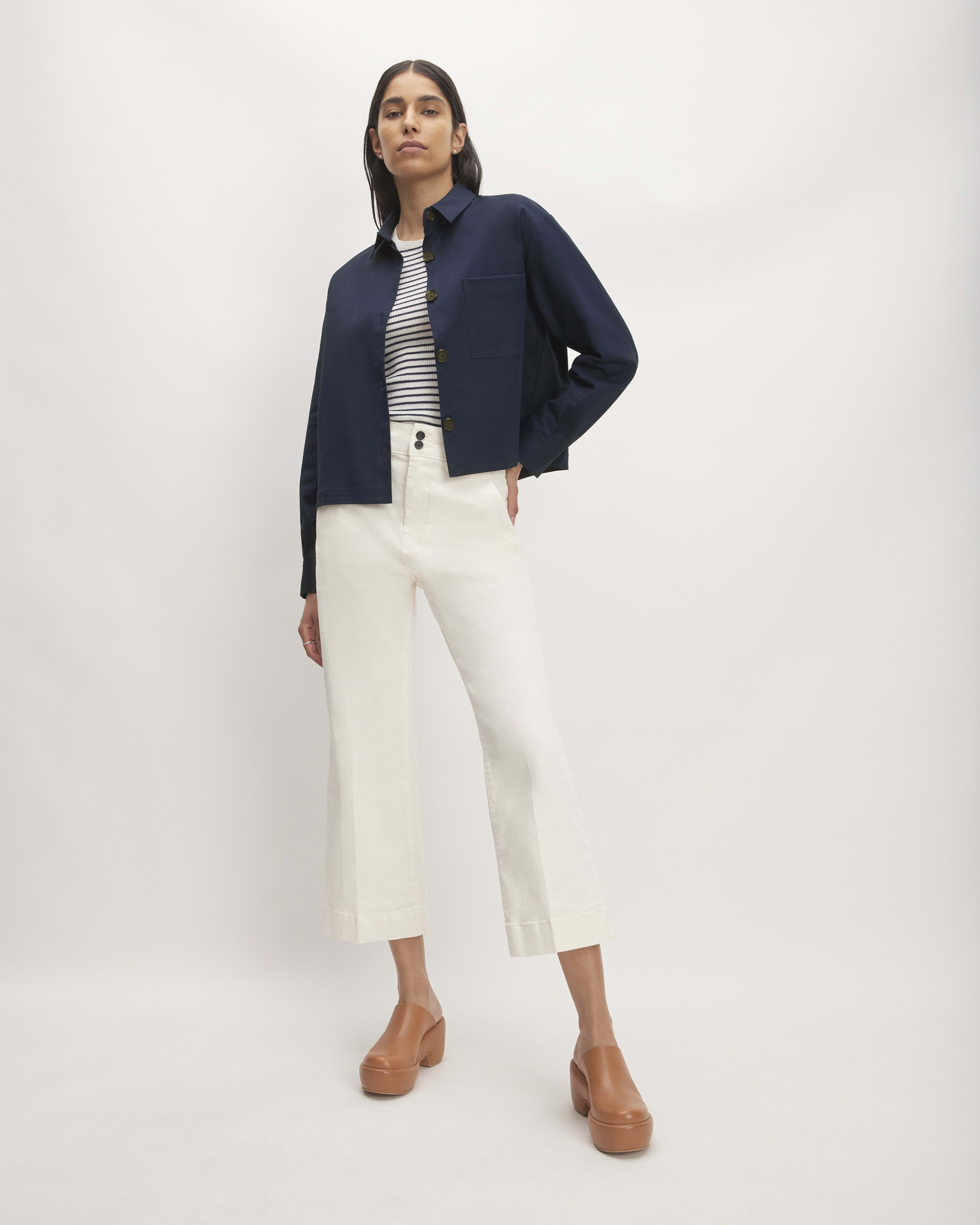 The Structured Cotton Cropped Shirt Navy – Everlane