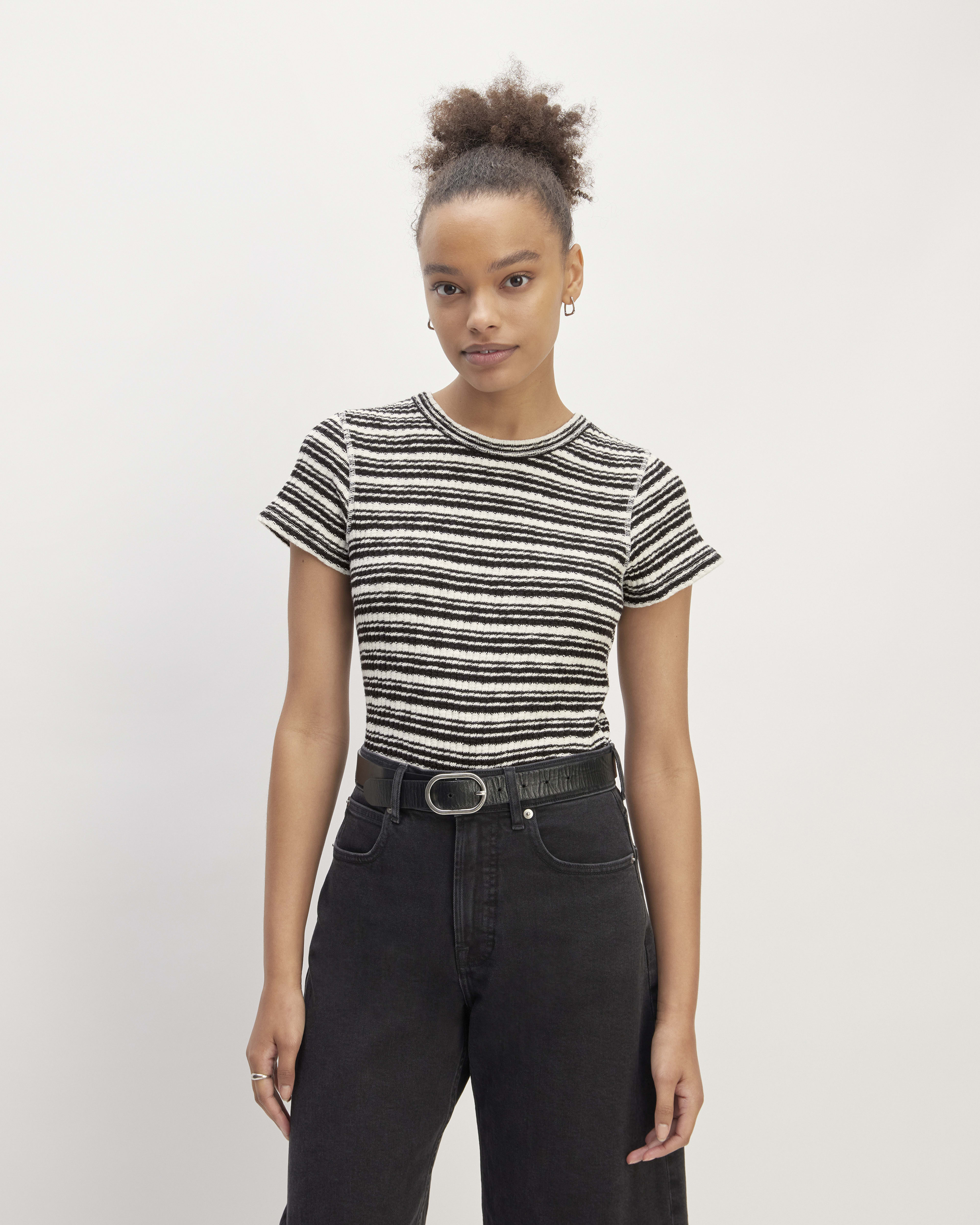 The Box Cut Tee in Essential Cotton Artist Clay Black Everlane