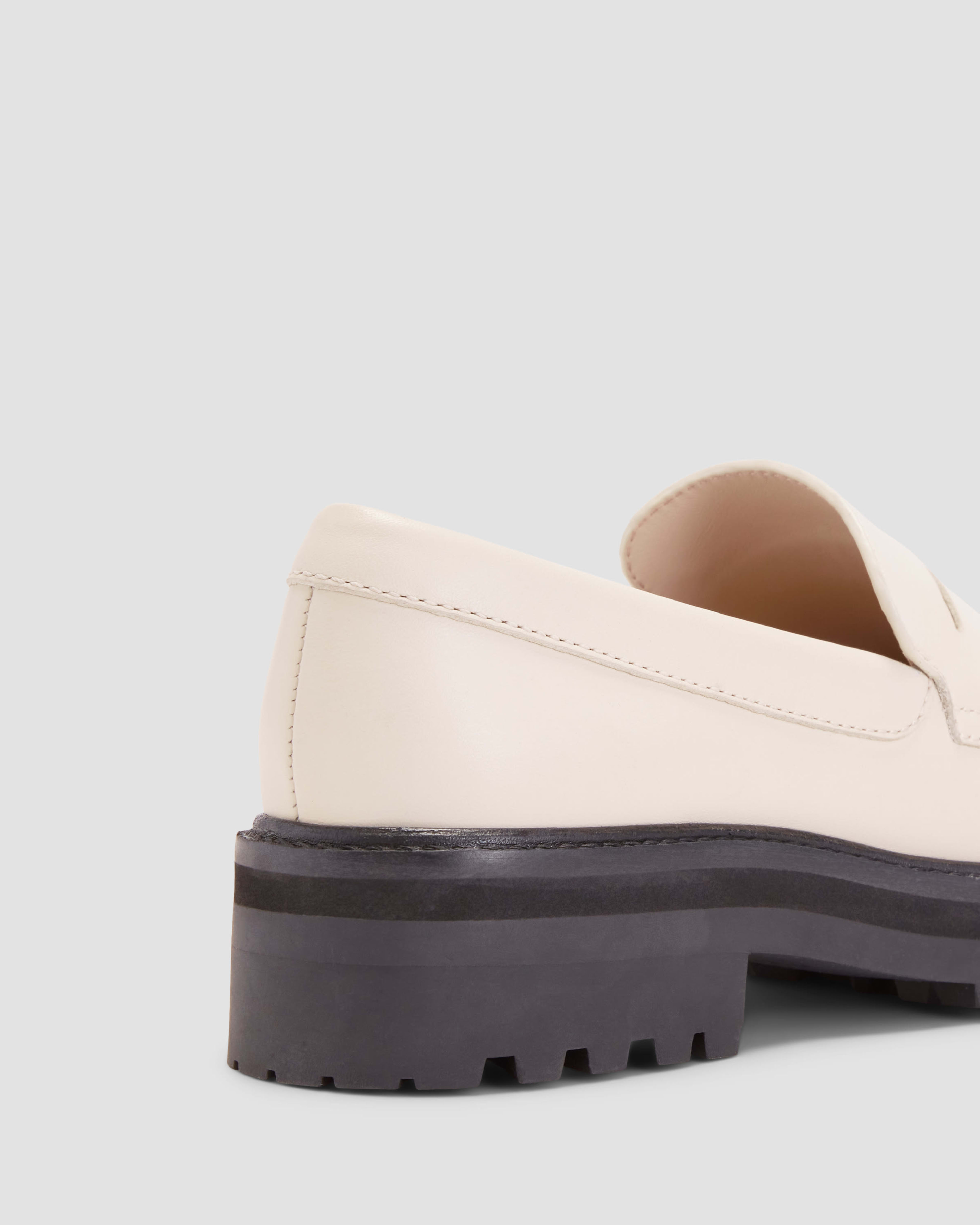 everlane tassel loafer