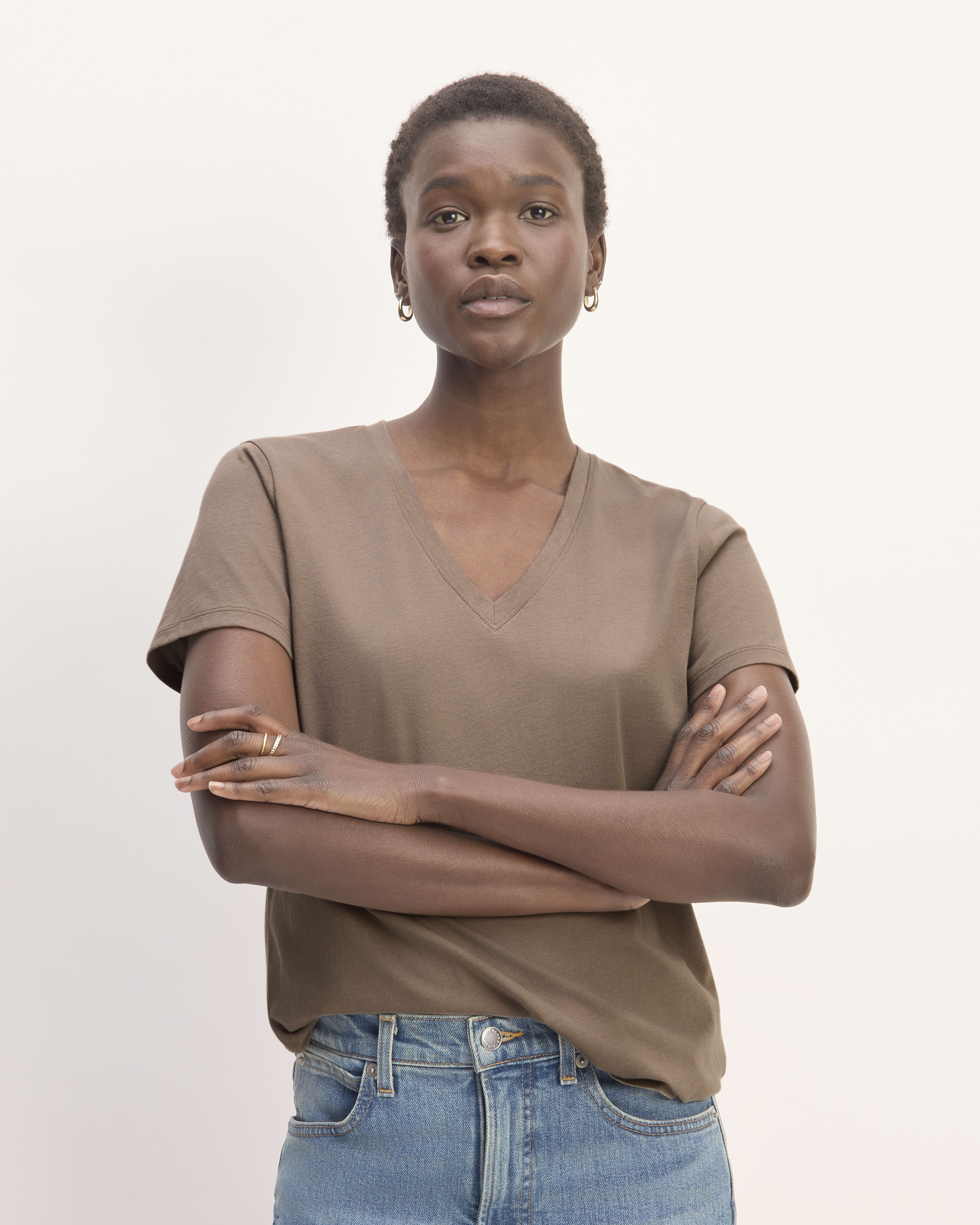 The Cashmere V Neck Sweater Heathered Army Green Everlane