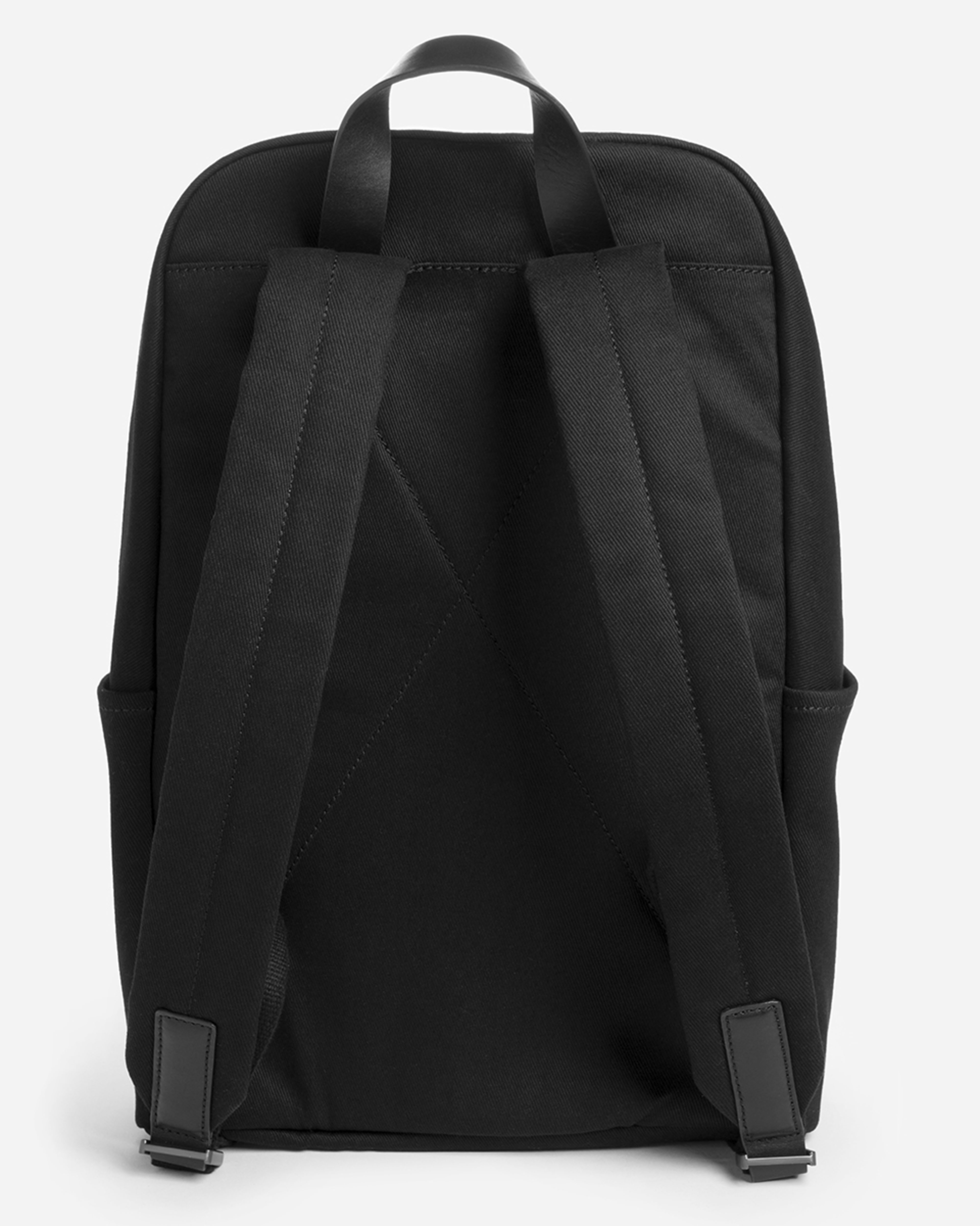 The Modern Zip Backpack Large Black + Black Leather Everlane
