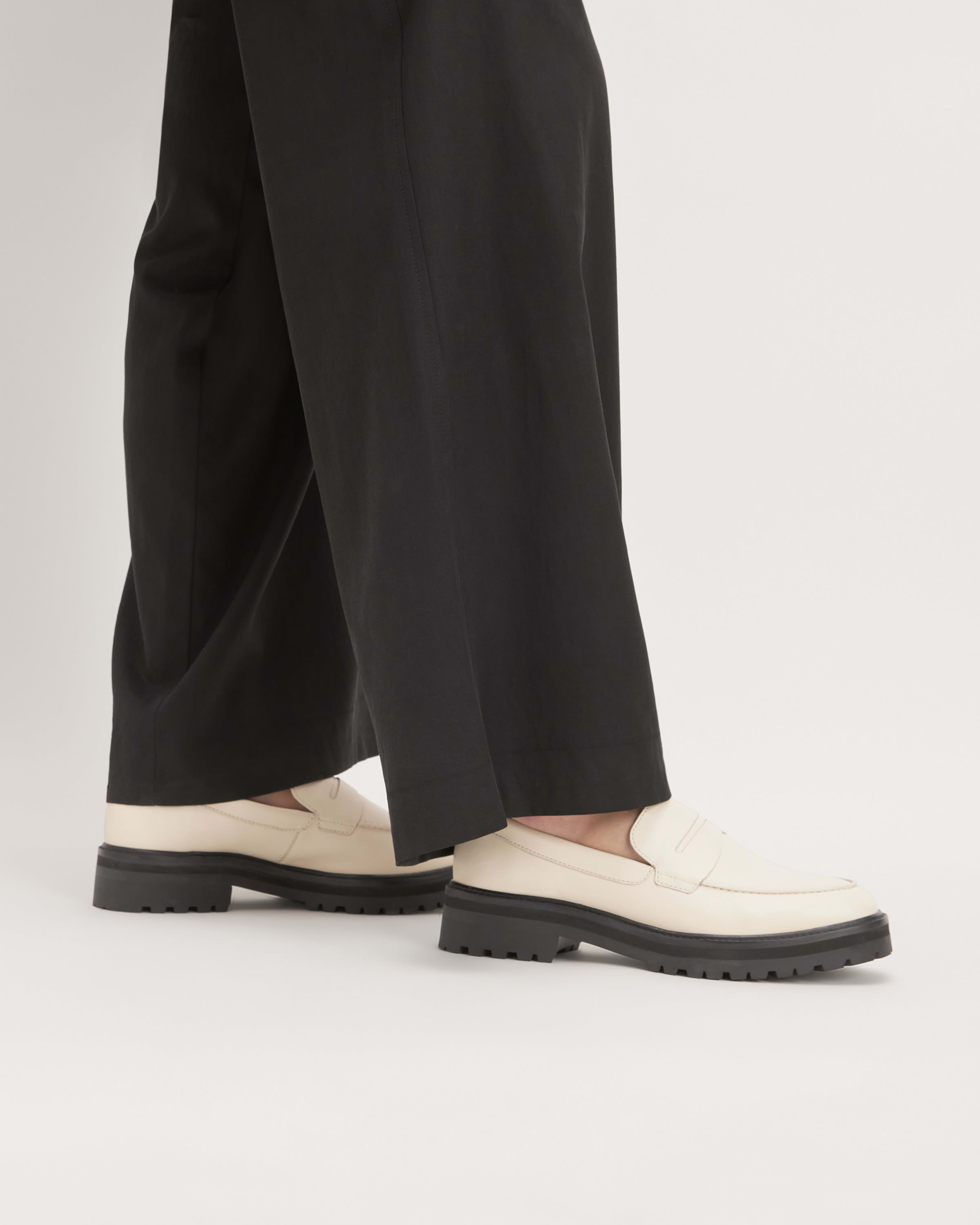 everlane tassel loafer