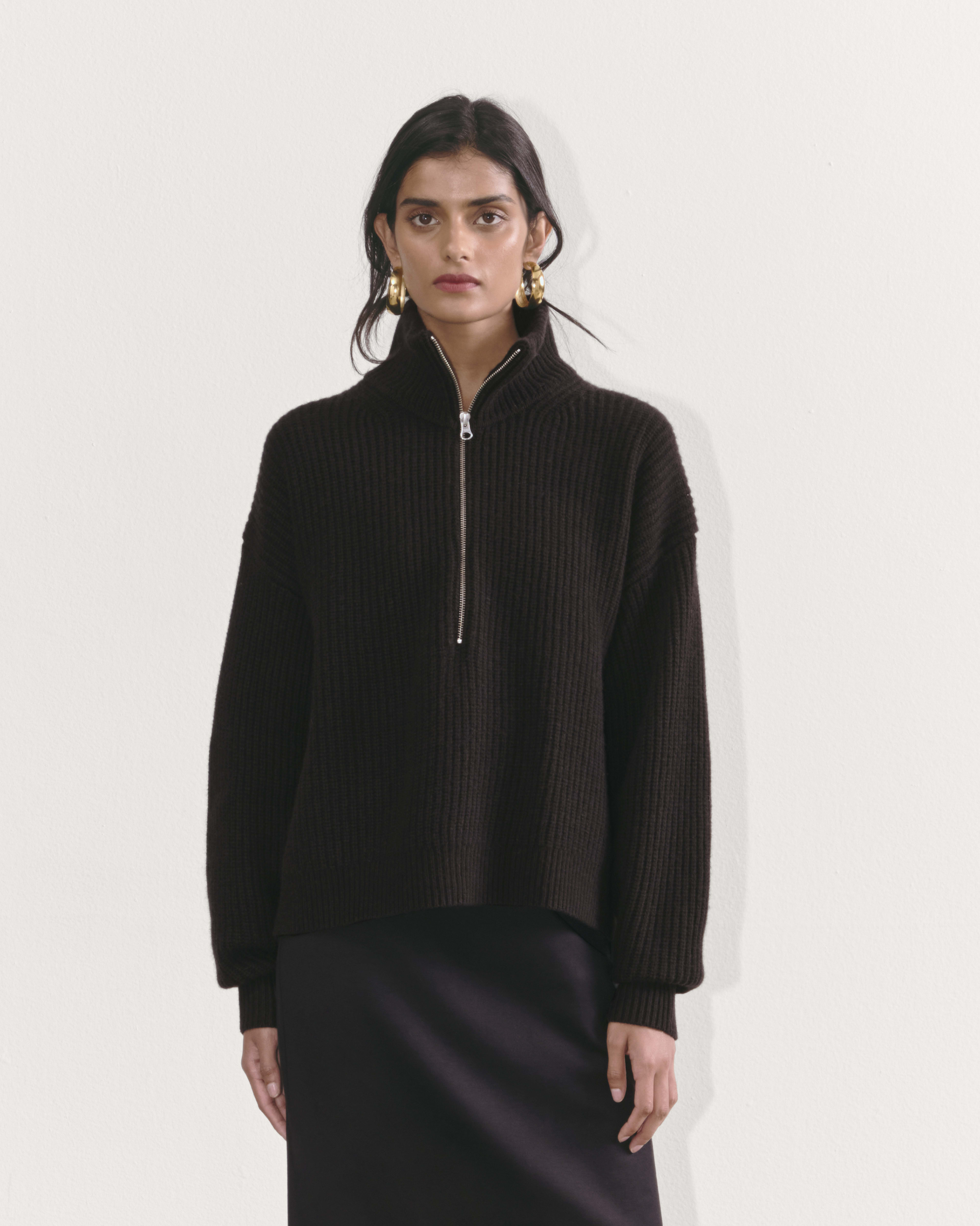 The Half Zip Sweater in Luxe Merino Black Everlane