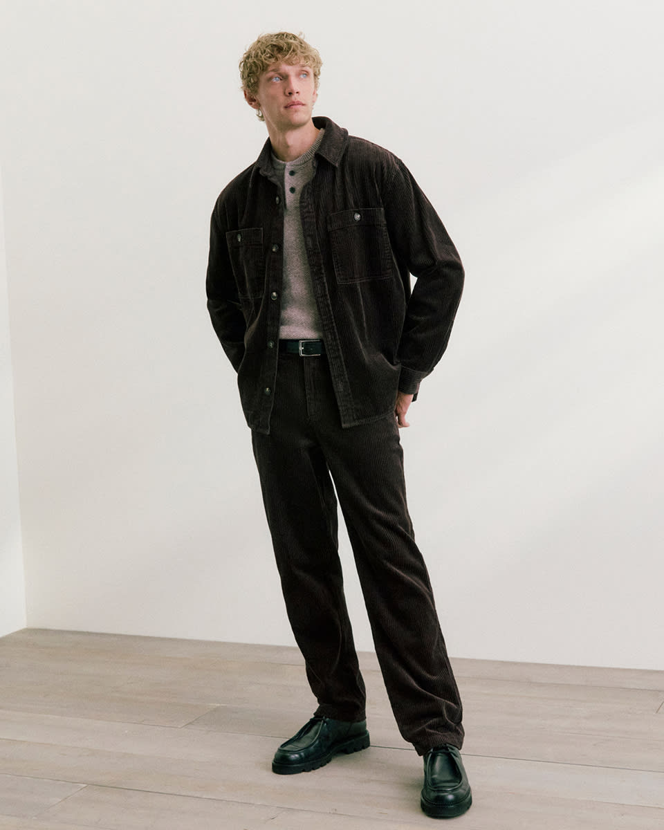 Everlane pic description
