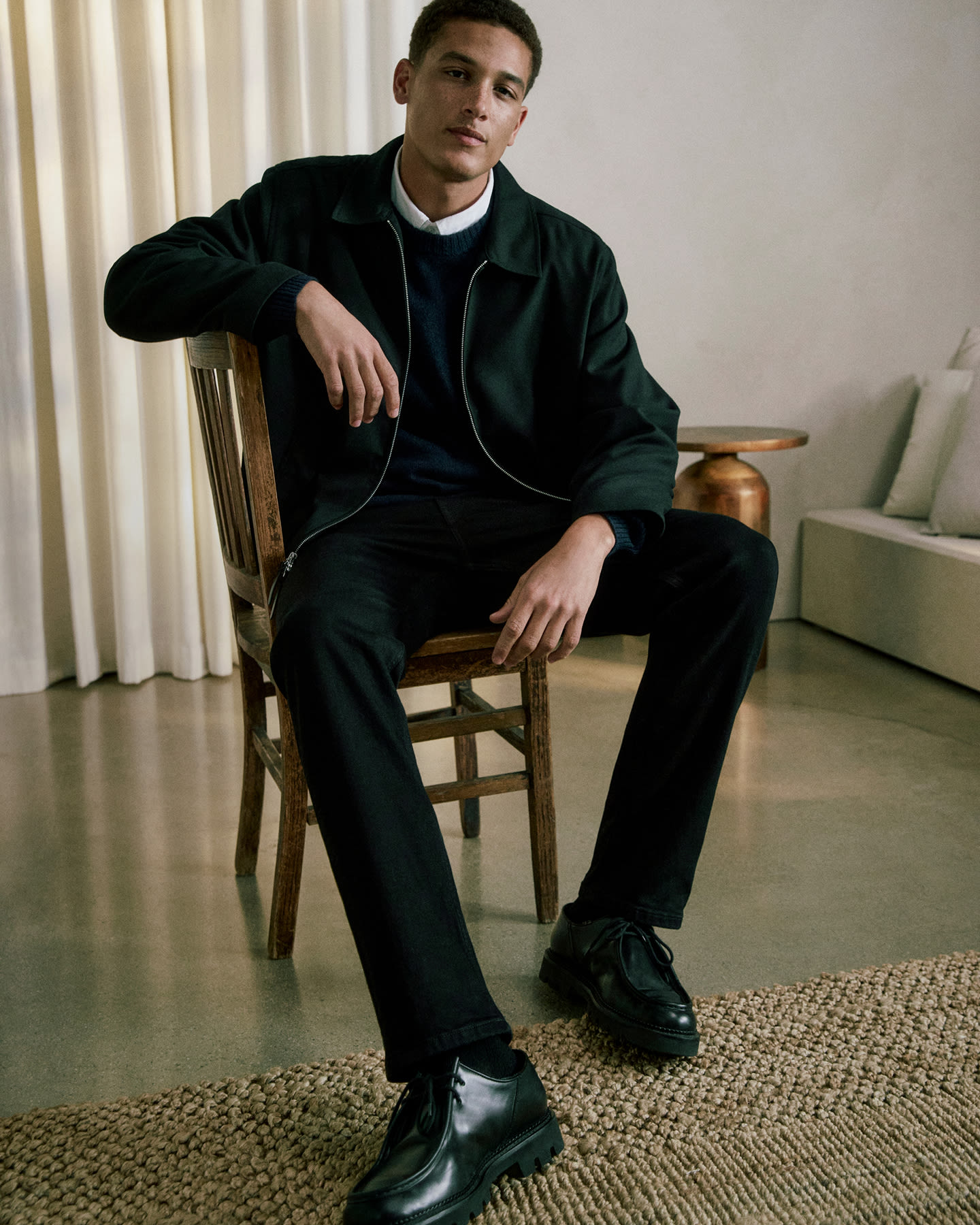 Everlane pic description