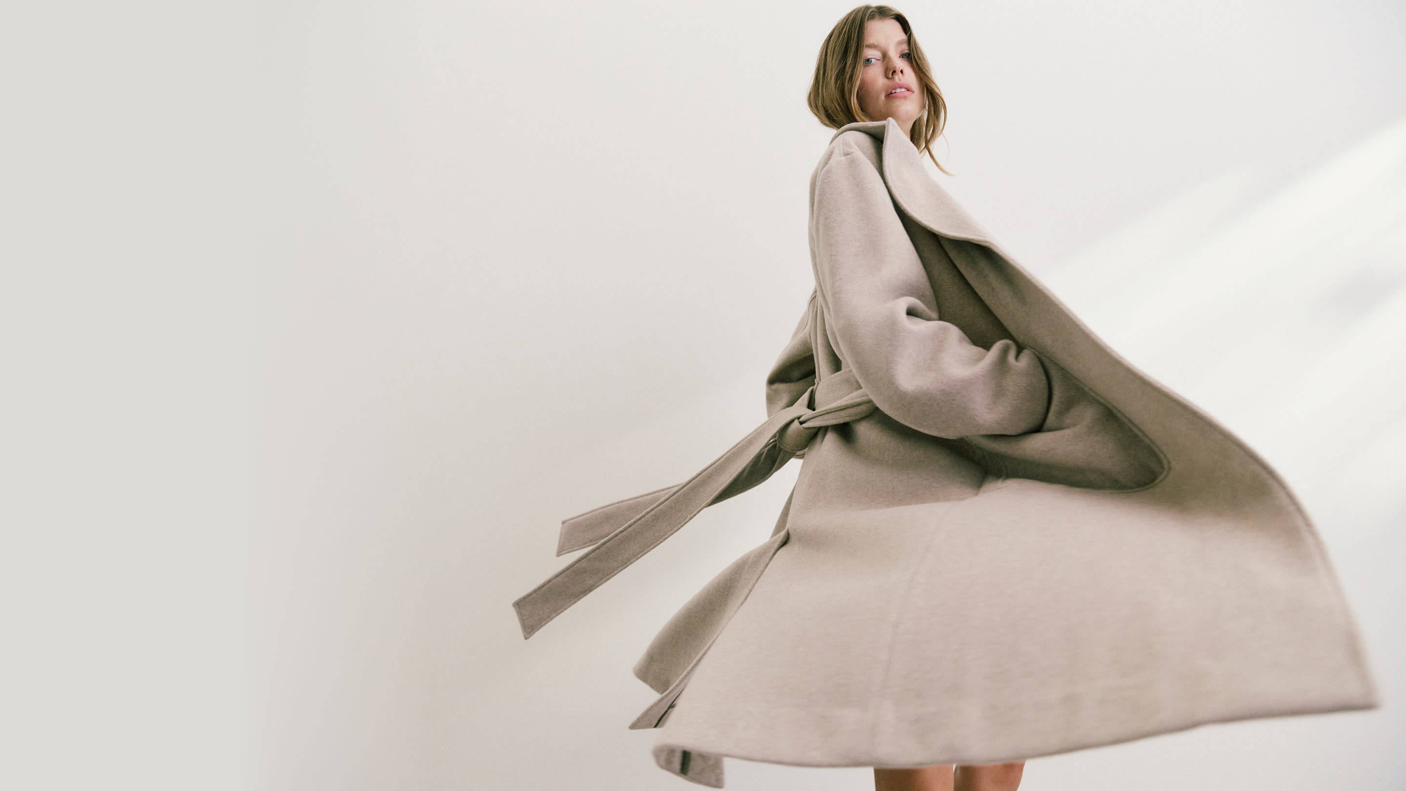 Everlane pic description