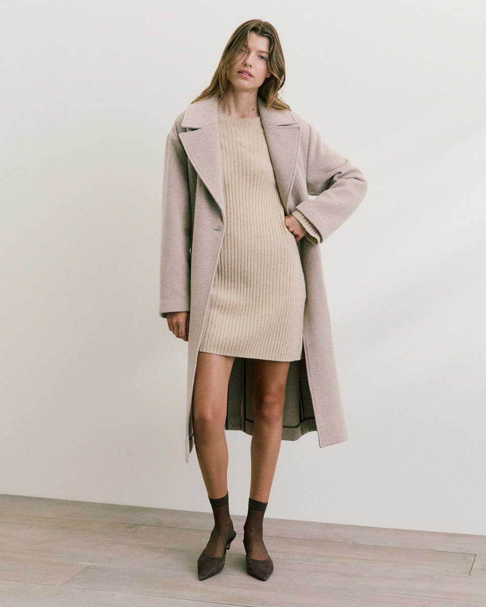Everlane pic description