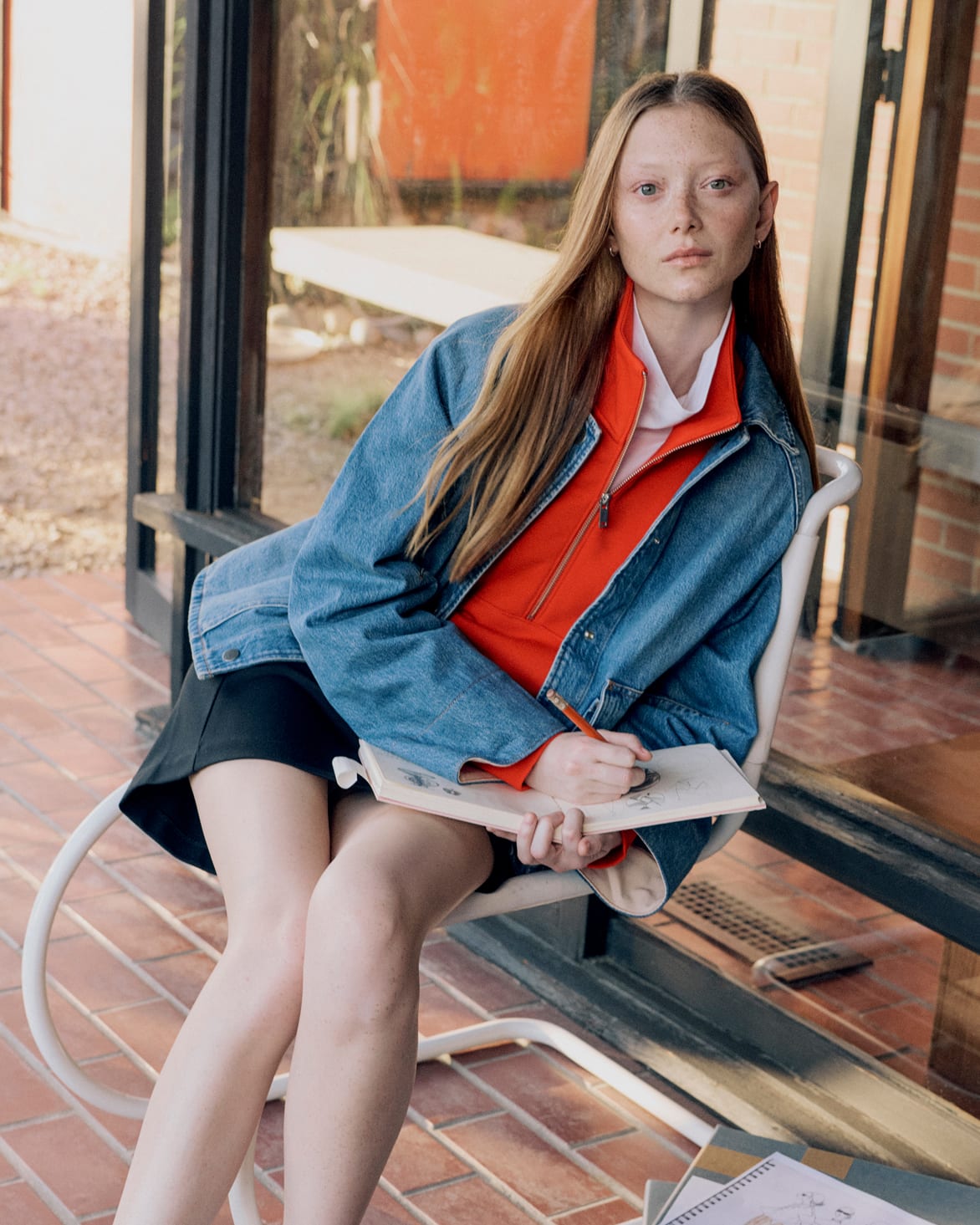 Everlane pic description