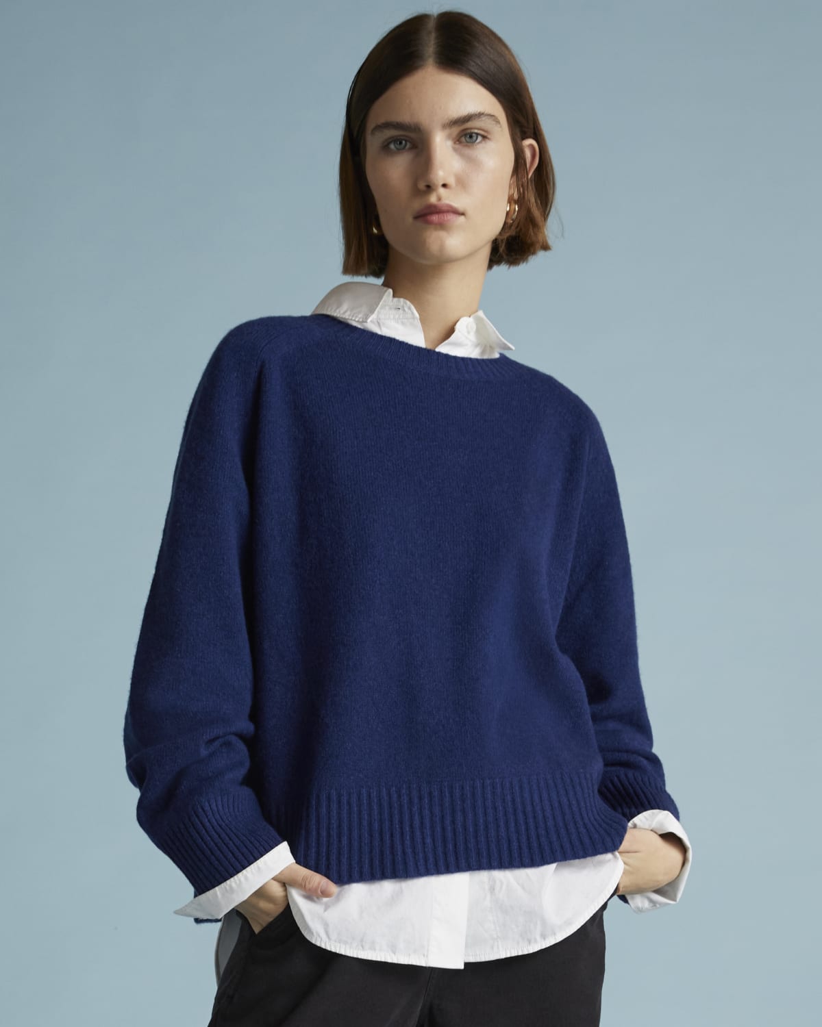 VOIEBIT Synthetic Soft Round Sweater in Navy Blue Womens Clothing Jumpers and knitwear Jumpers 