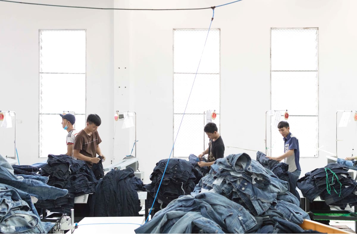 Saitex International Everlane