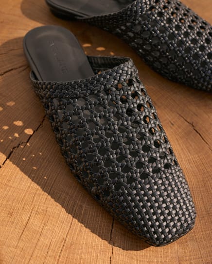 Everlane shoes top near me