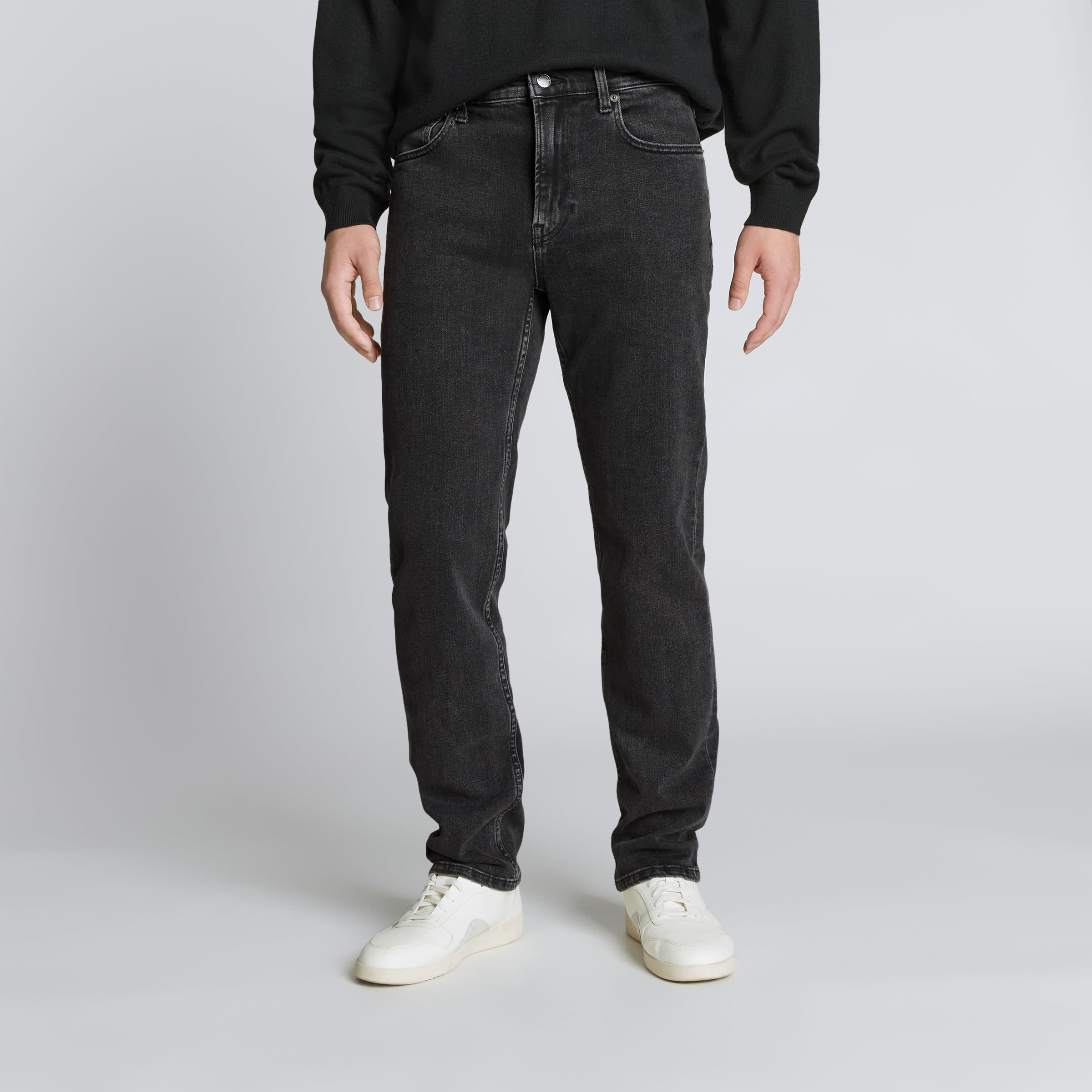 The Classic Straight Jean Vintage Black – Everlane