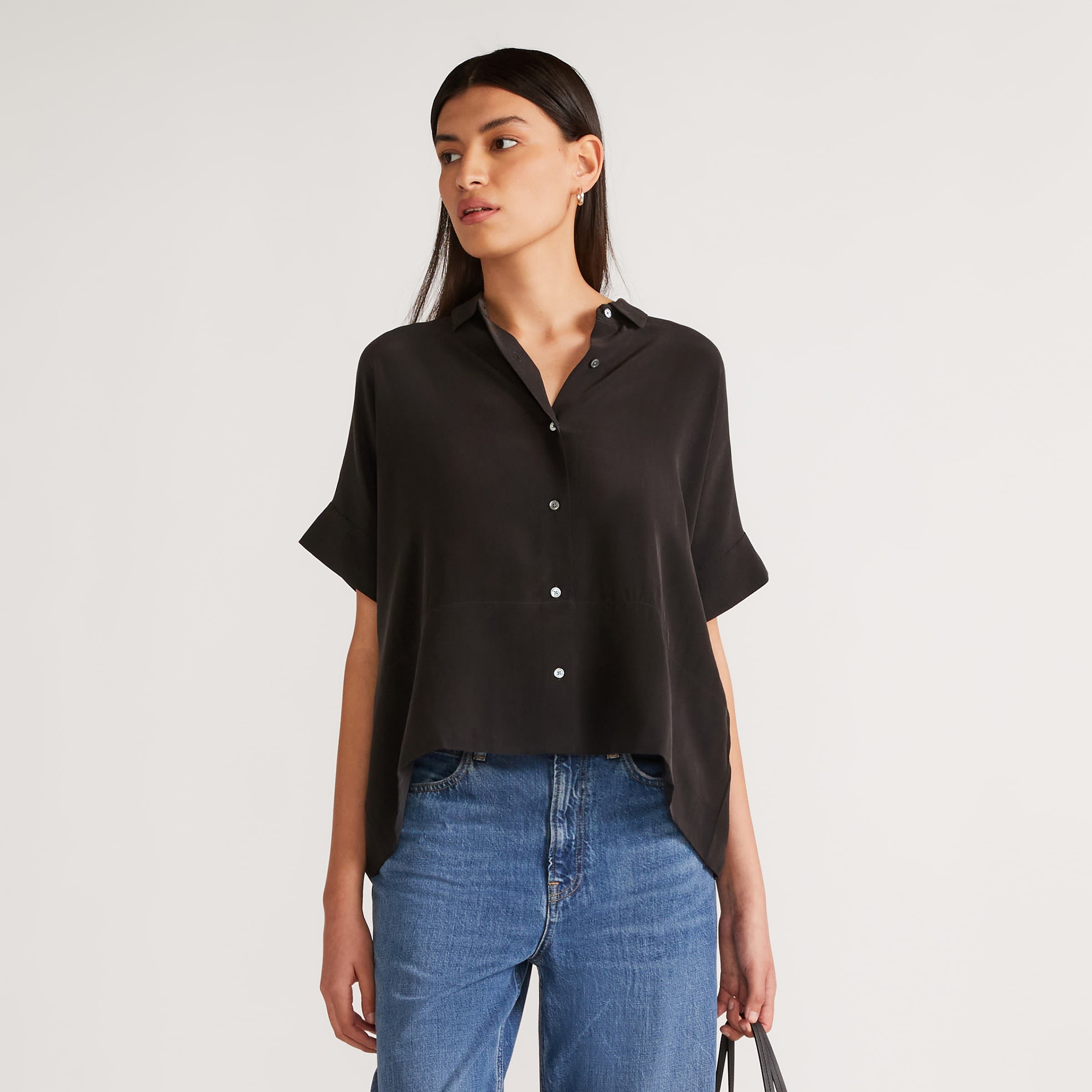 The Washable Clean Silk Short-Sleeve Square Shirt Black – Everlane