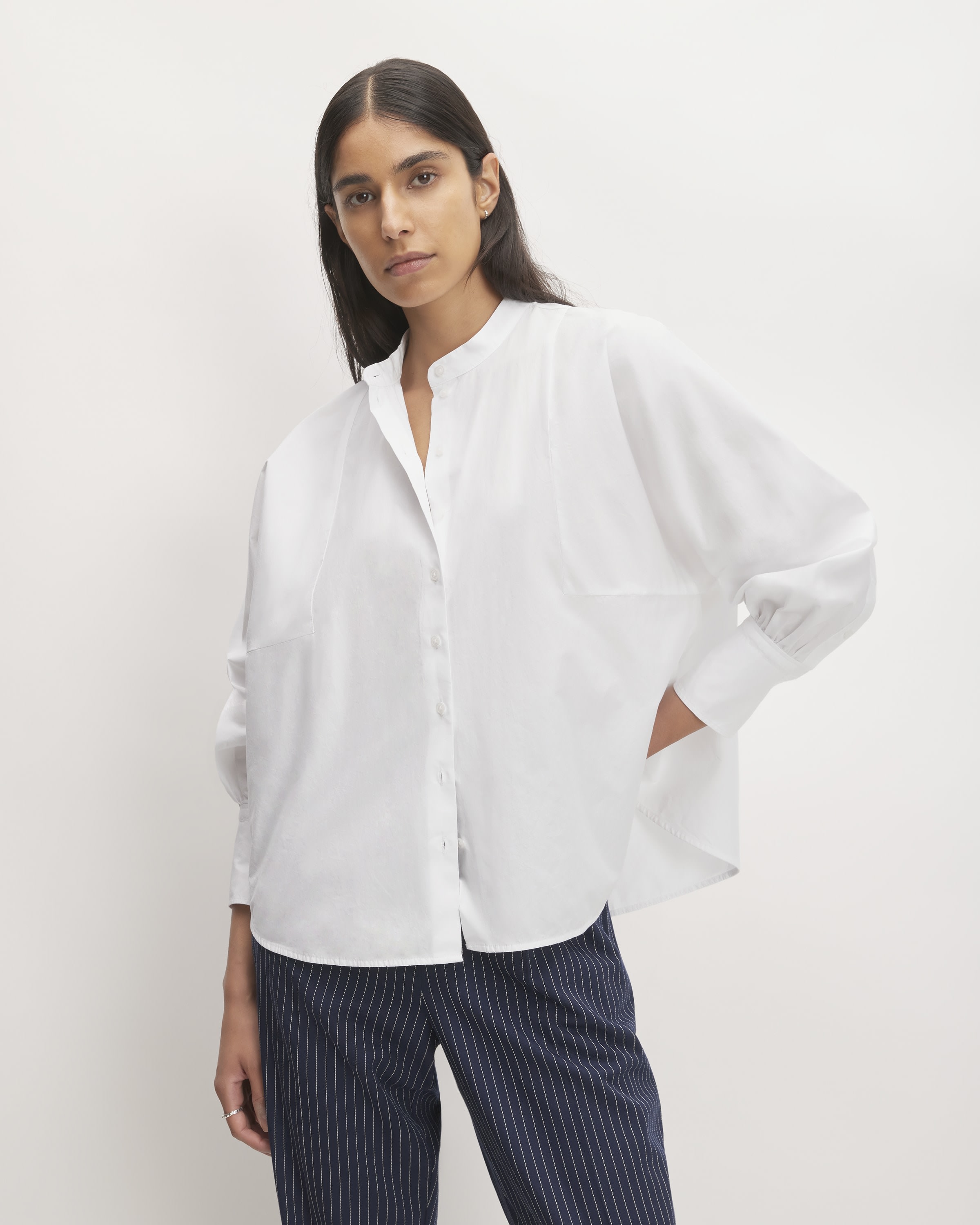 The Oversized Raglan Shirt White – Everlane
