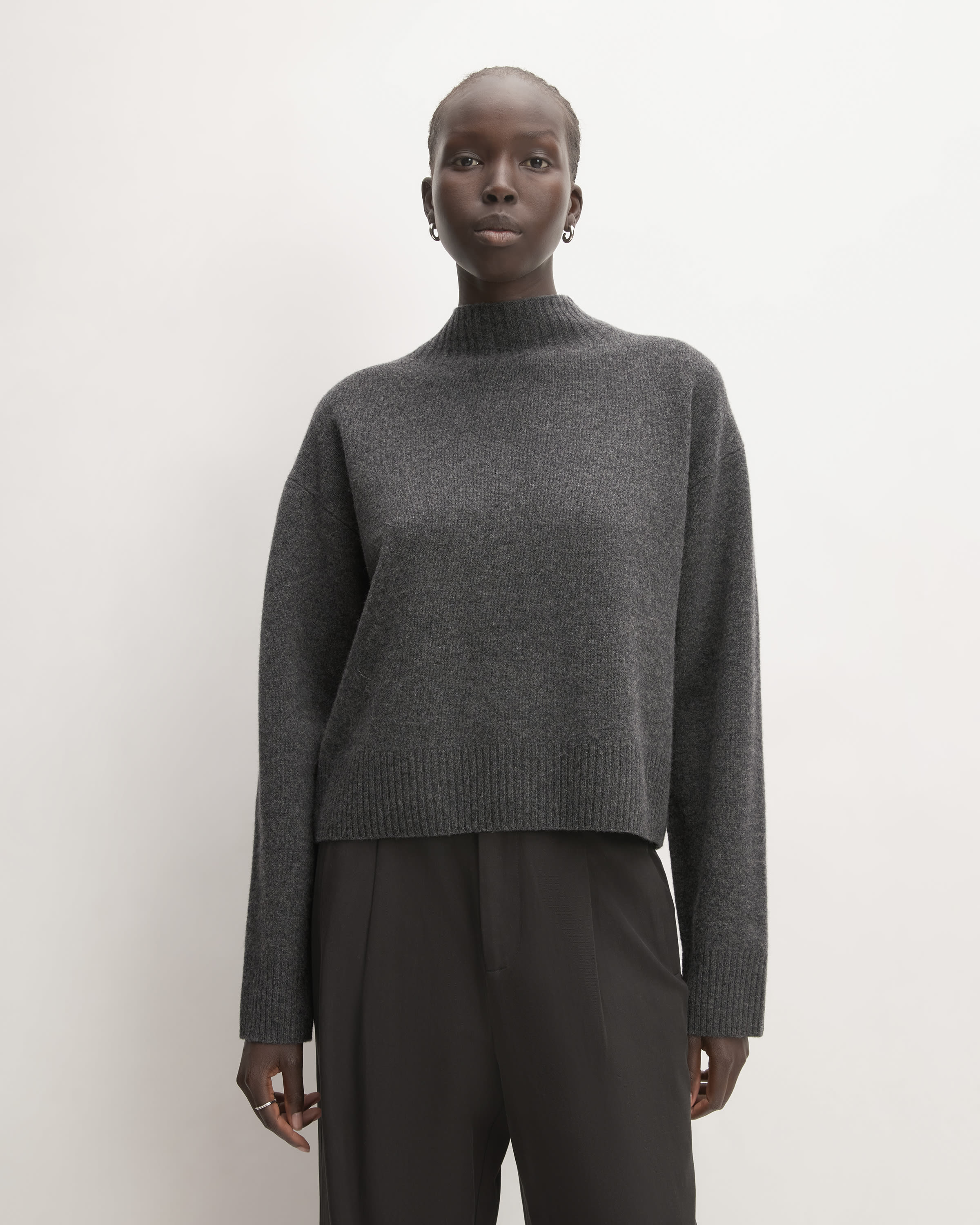 The Good Merino Wool Mockneck Sweater Graphite – Everlane