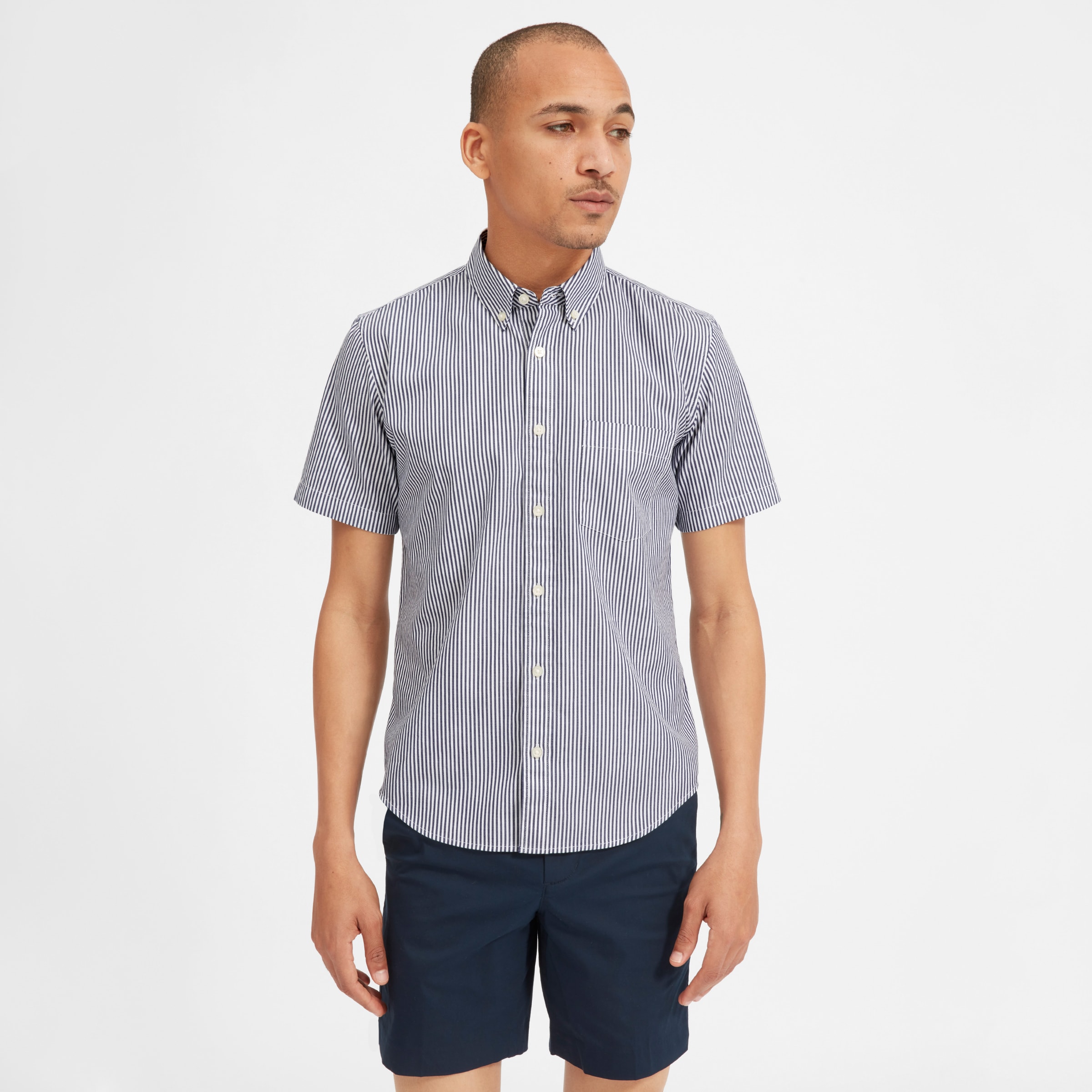 The Air Oxford Short-Sleeve Shirt Navy / White – Everlane