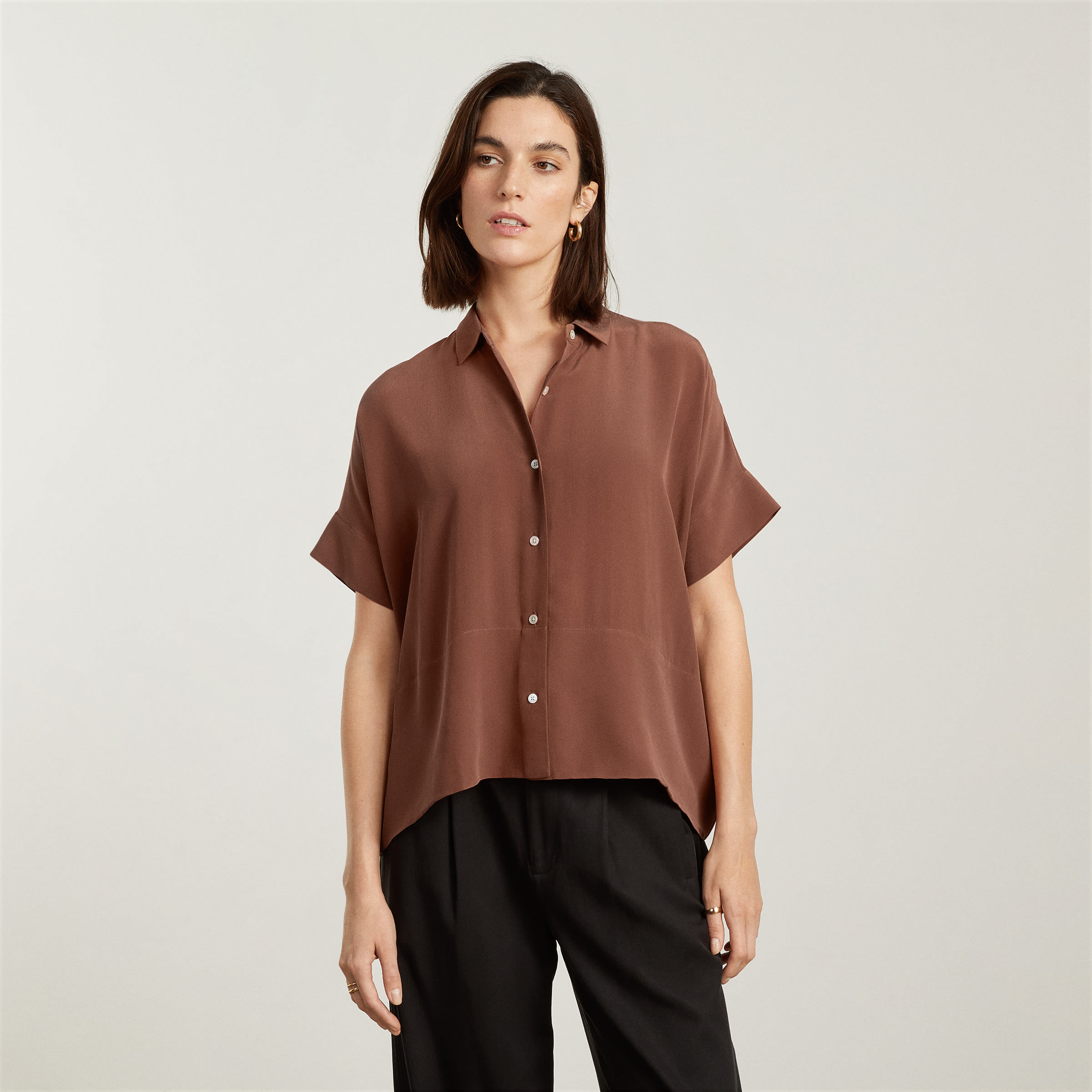 The Clean Silk Short-Sleeve Square Shirt Cinnamon – Everlane