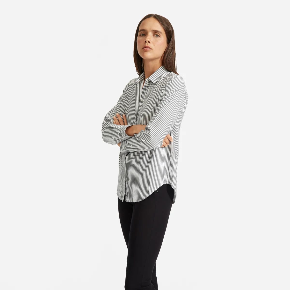 The Silky Cotton Relaxed Shirt Grey / White – Everlane