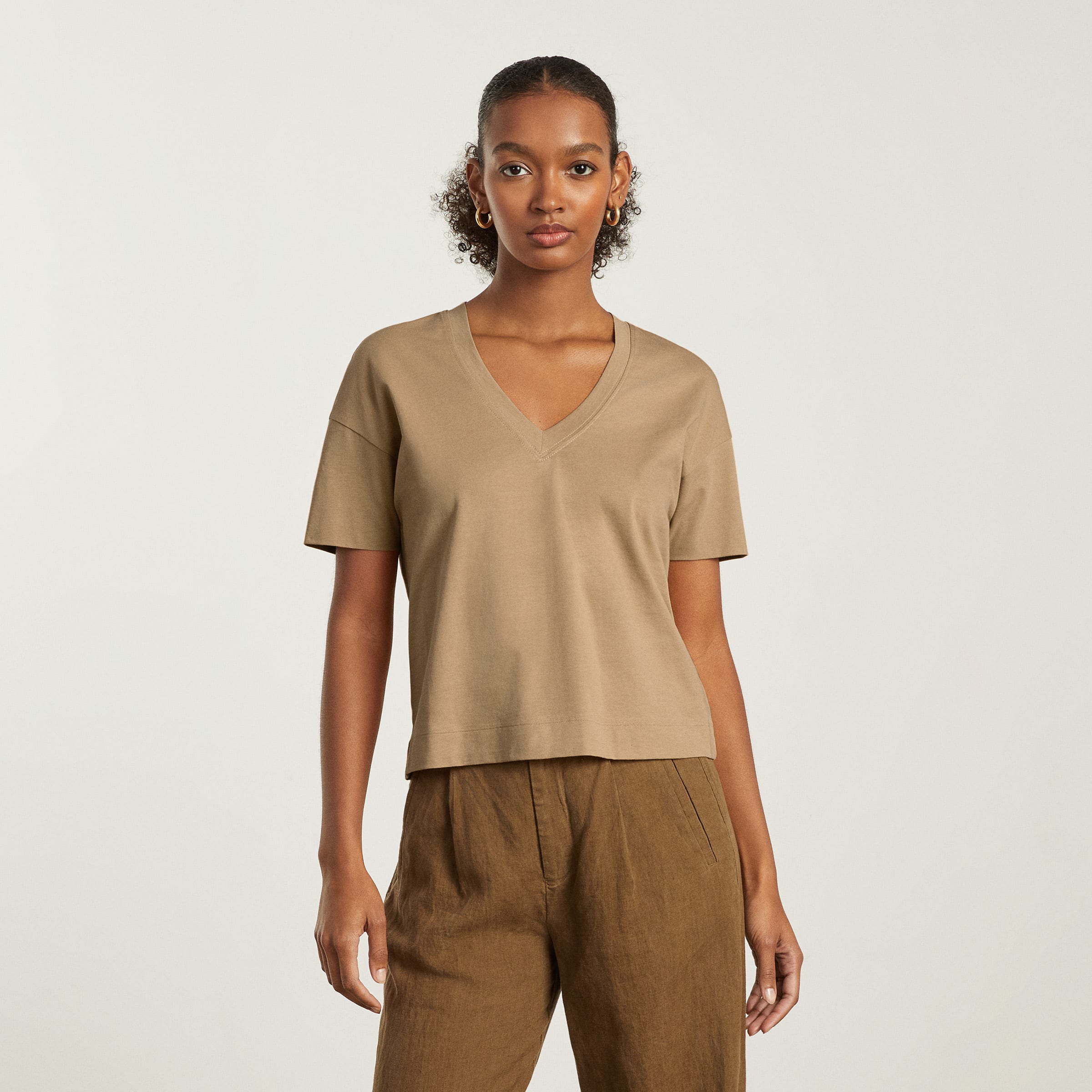 The Organic Cotton Slouchy V Neck Iced Coffee Everlane