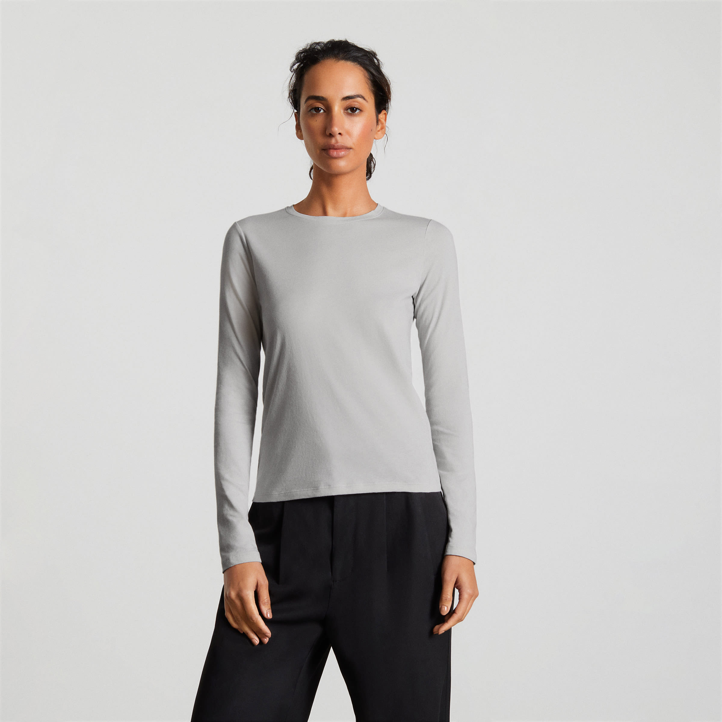 The Organic Cotton Long-Sleeve Crew Ice – Everlane