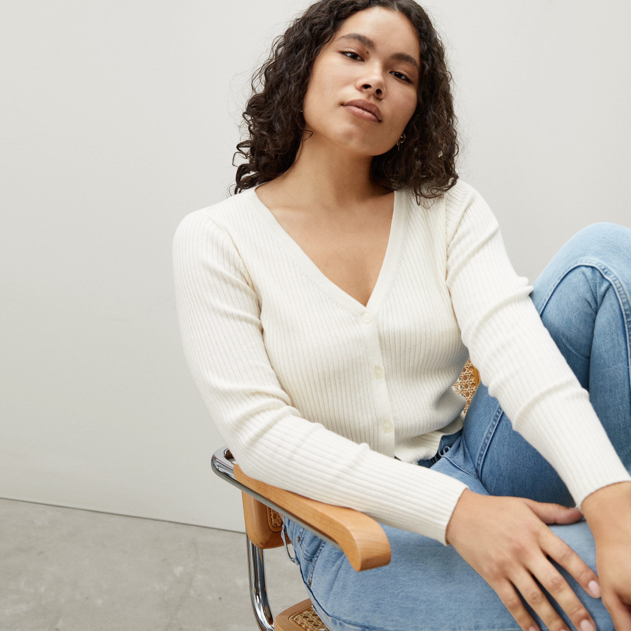 The Cotton–Merino Cropped Cardigan Bone – Everlane