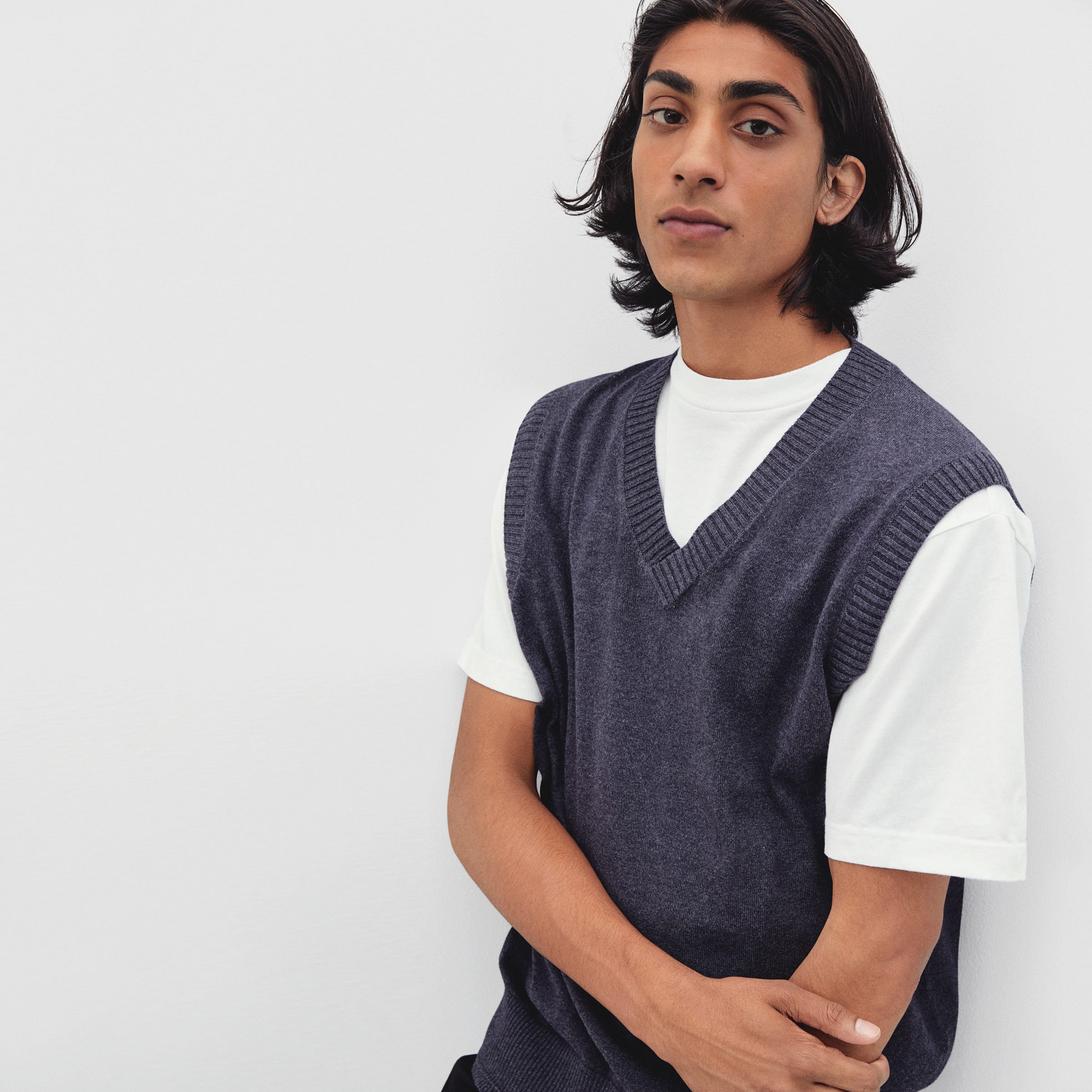 The NoSweat Sweater Vest Heathered Ash Everlane