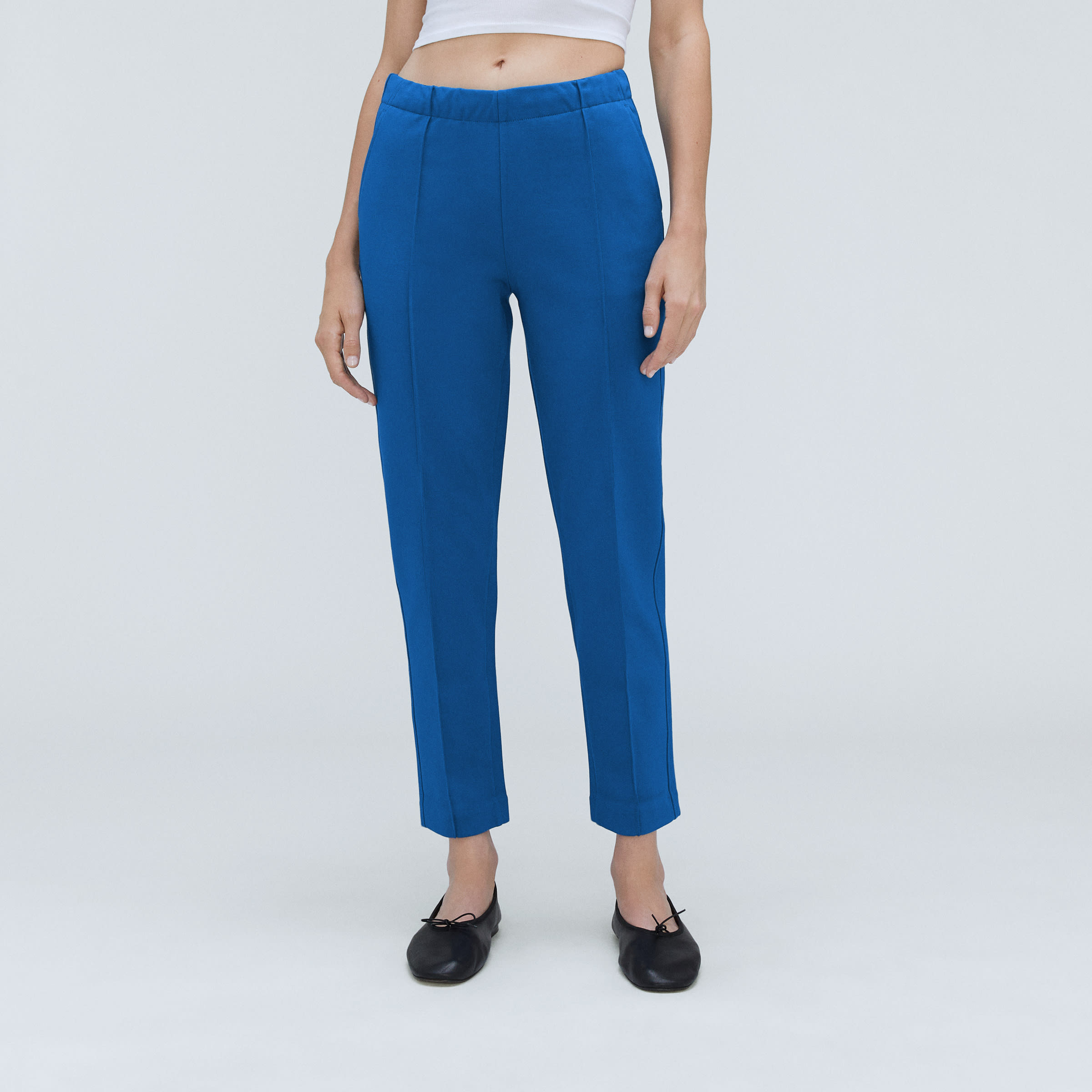 The Everlane Dream Pant Is a Trouser-Sweatpant Hybrid