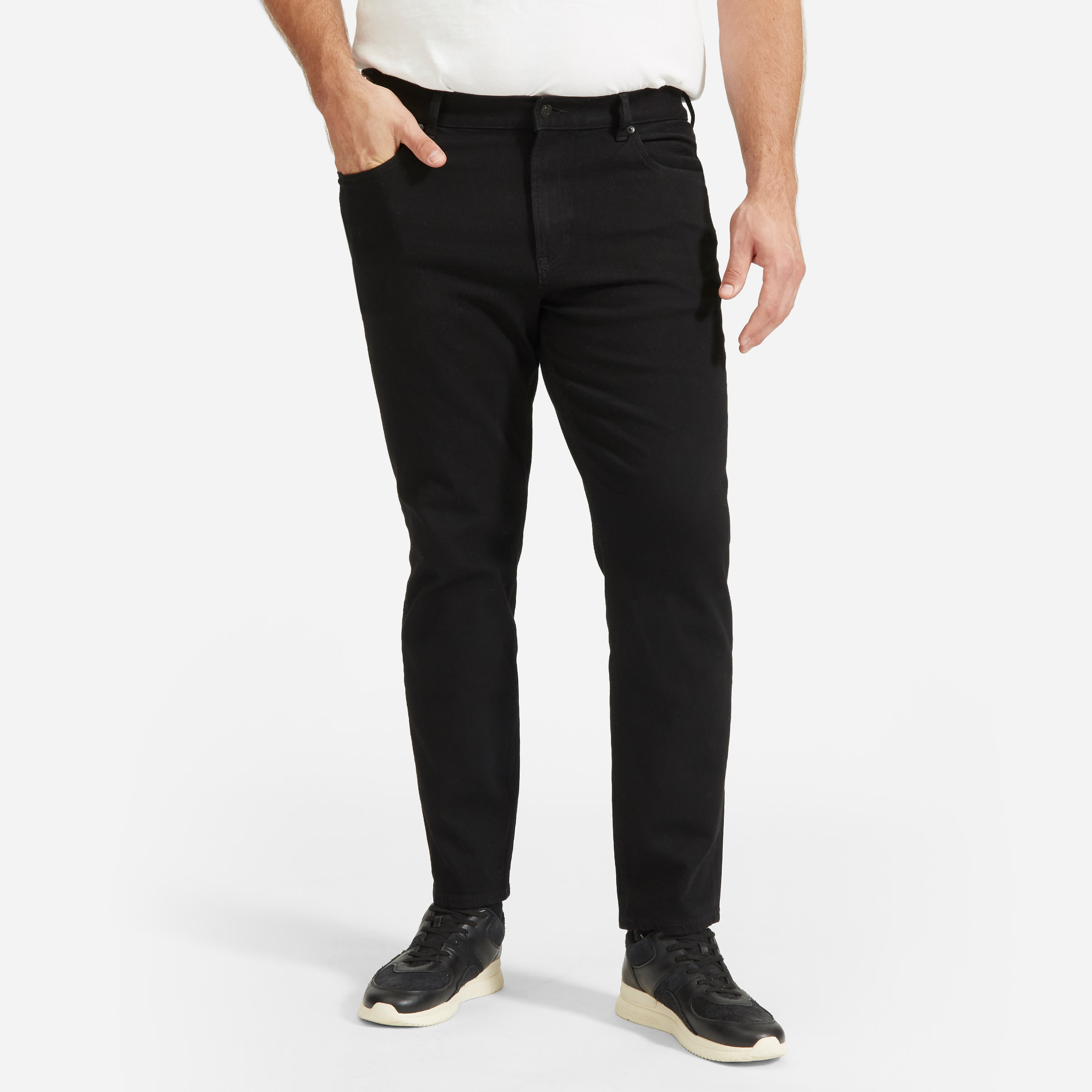 The Athletic 4-Way Stretch Organic Jean | Uniform Black – Everlane