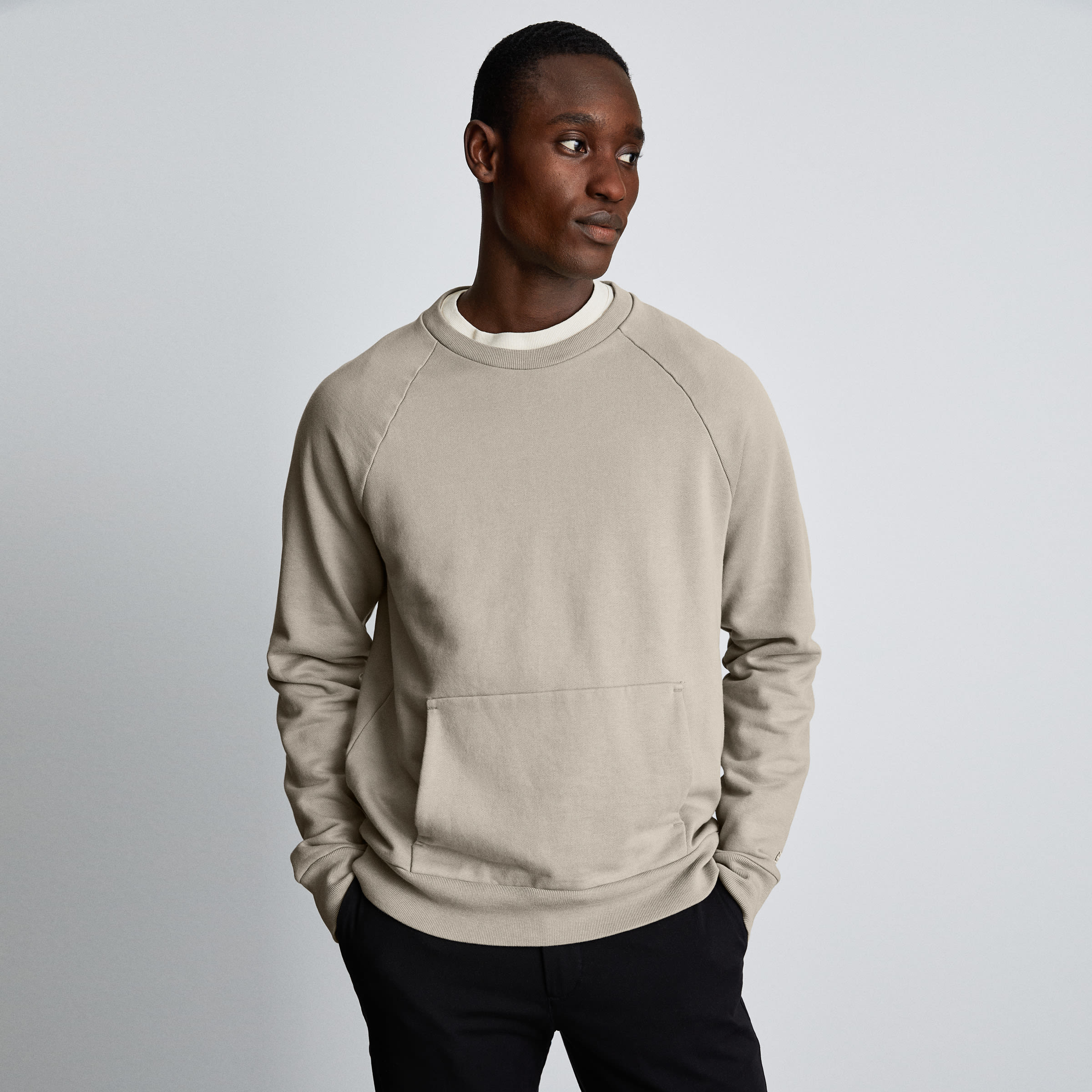 The Track Crewneck Warm Grey – Everlane