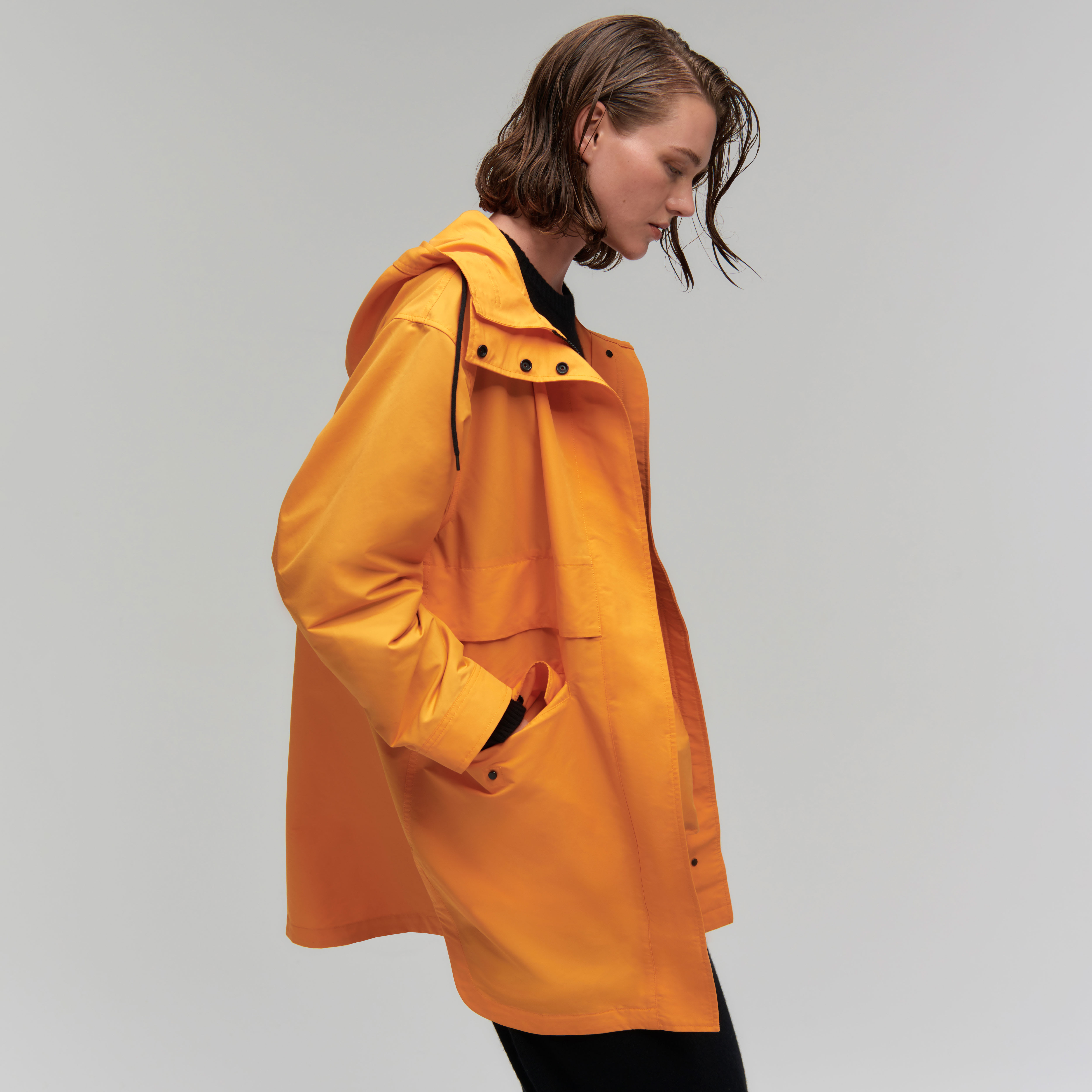 The Renew Anorak Turmeric – Everlane