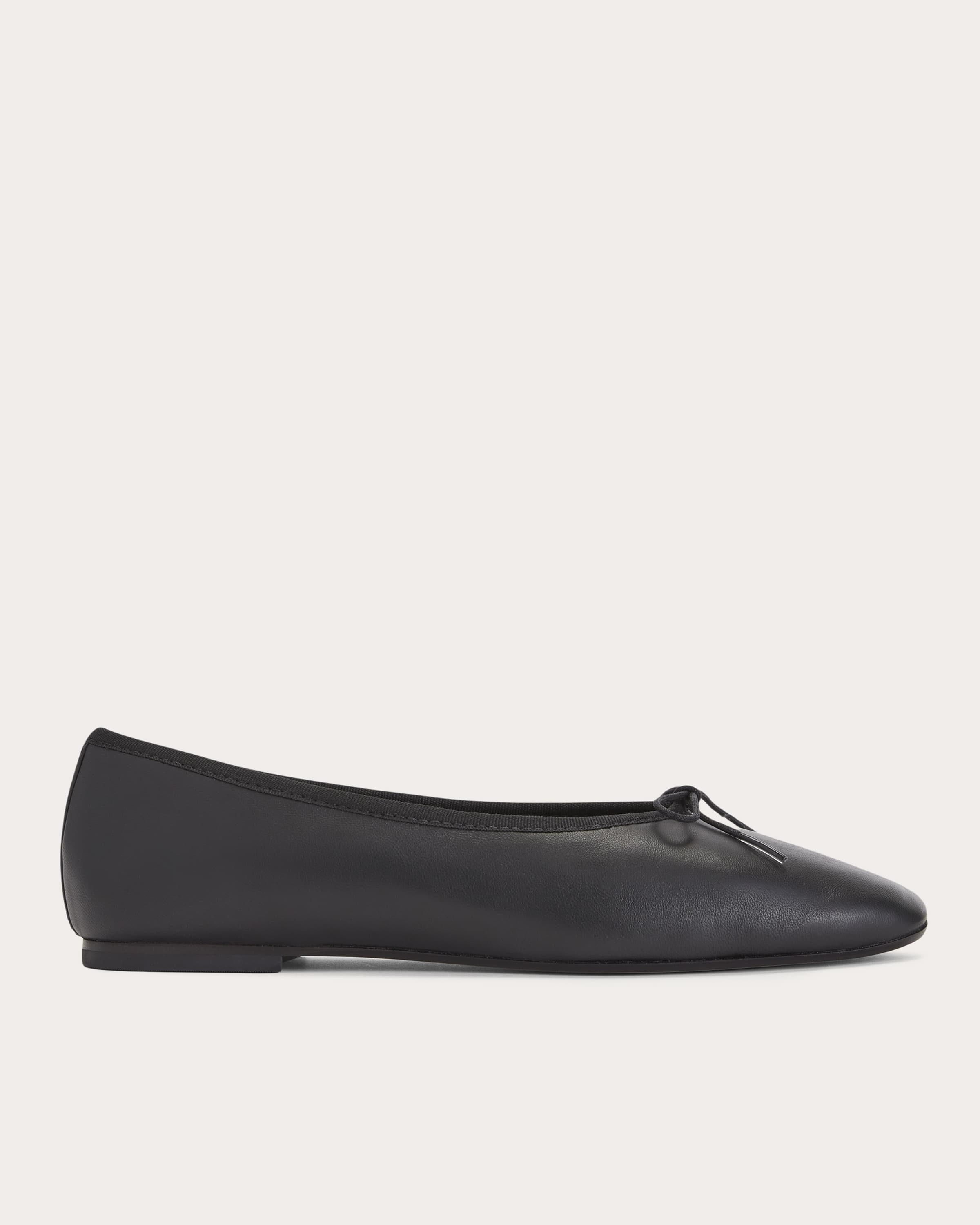 Everlane Italian Leather discount Black Leather Flats size 5.5