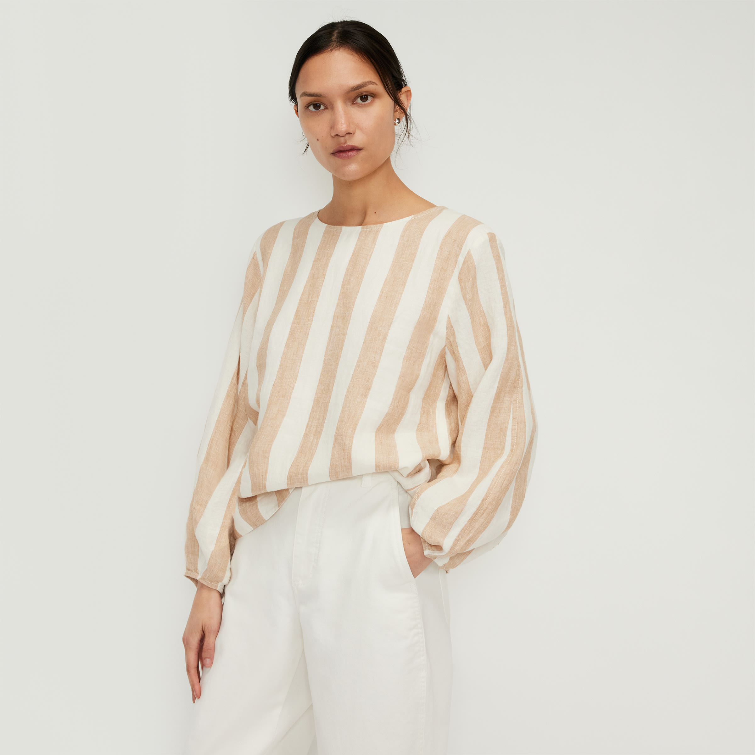 The Linen Long-Sleeve Top Bone / Caramel – Everlane