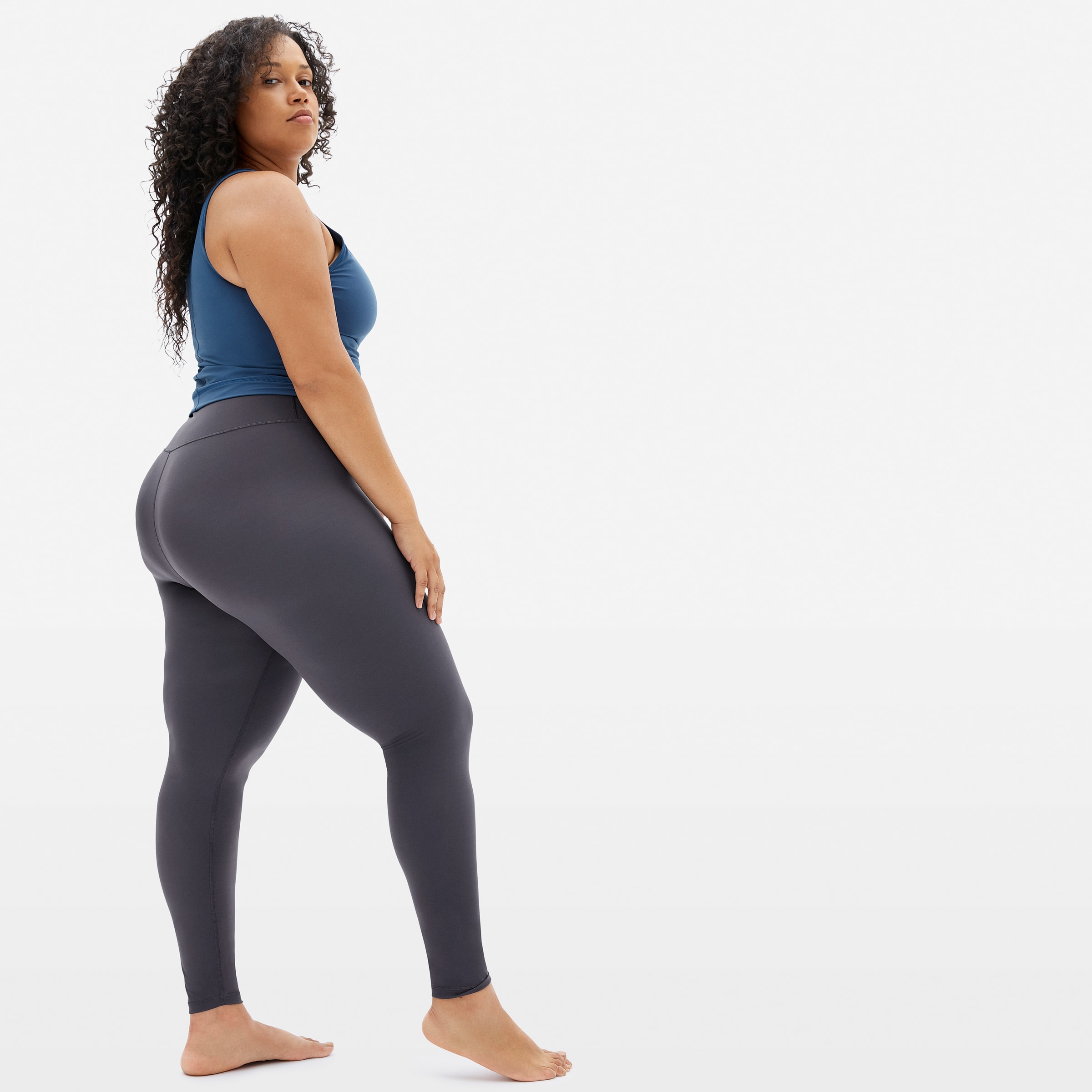 Everlane Perform Leggings Review: 7 Women Give Their Takes