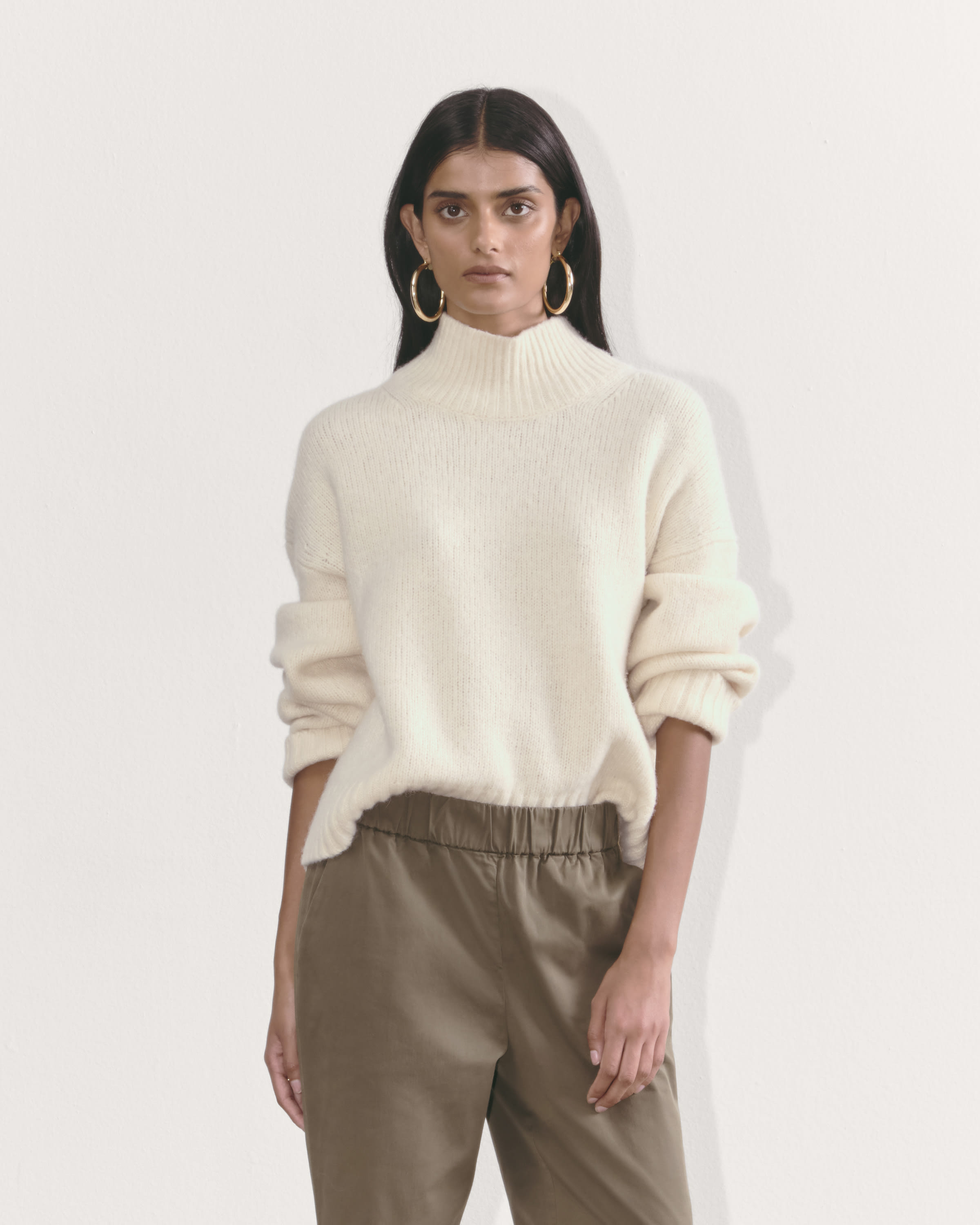 The Cloud Oversized Turtleneck Bone – Everlane