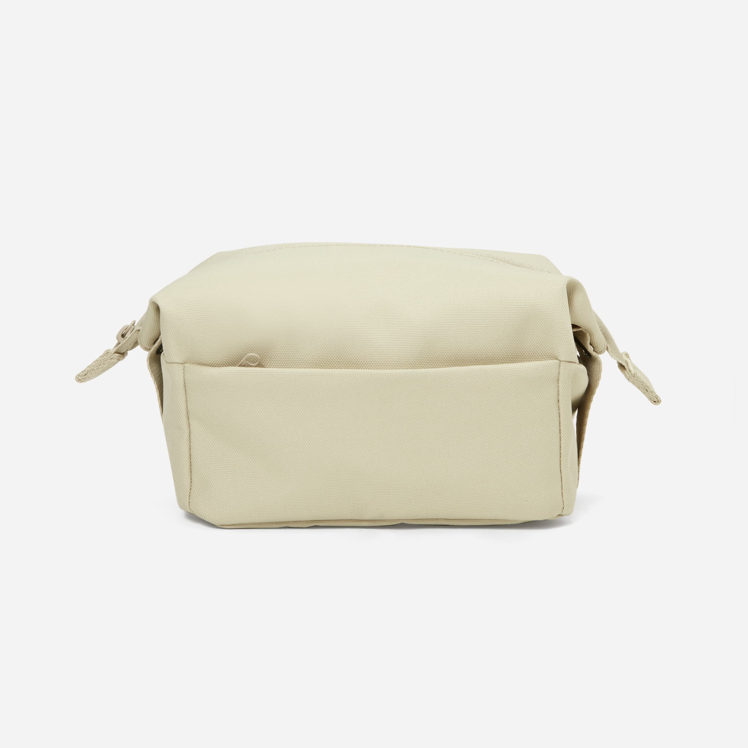 Everlane best sale toiletry bag