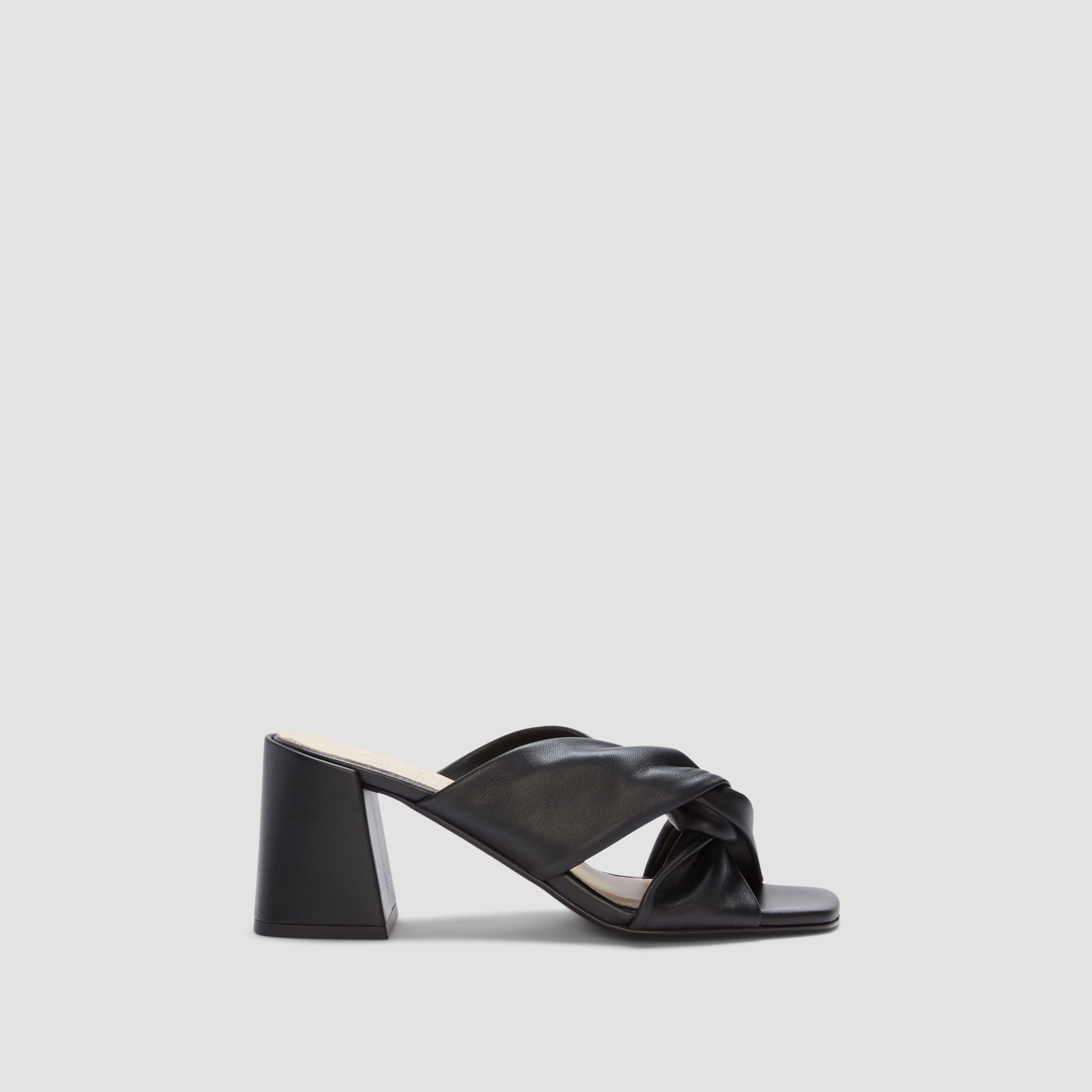 The Day Twist Heel Black – Everlane