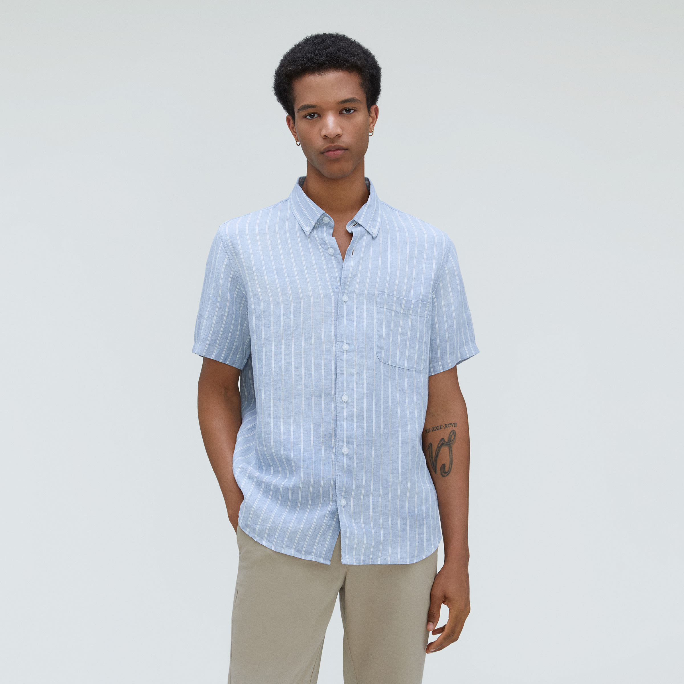 The Linen Short-Sleeve Standard Fit Shirt Blue / White – Everlane