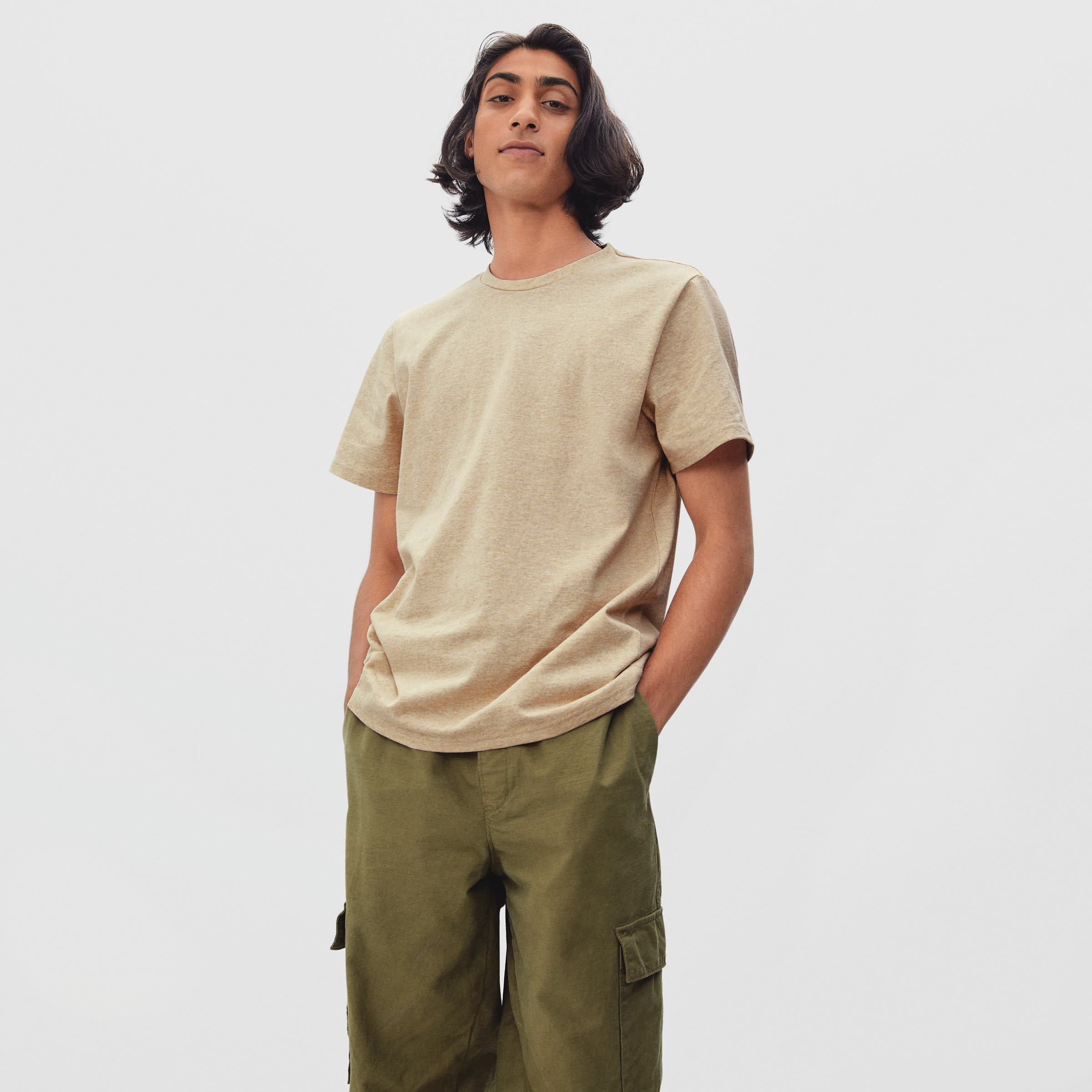 The Premium-Weight Crew | Uniform Heathered Cashew – Everlane