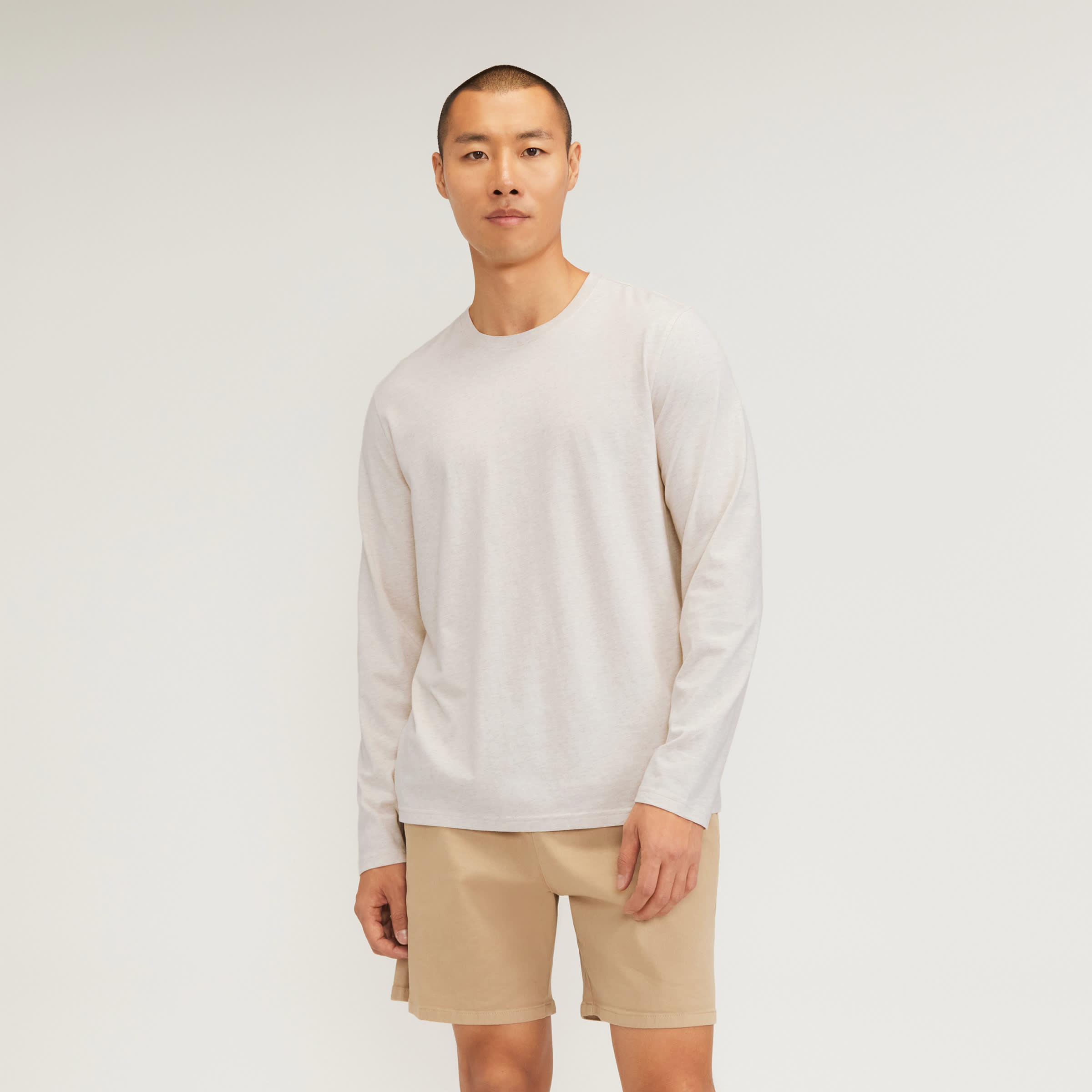 The Essential Organic Long-Sleeve Tee Heathered Oat – Everlane