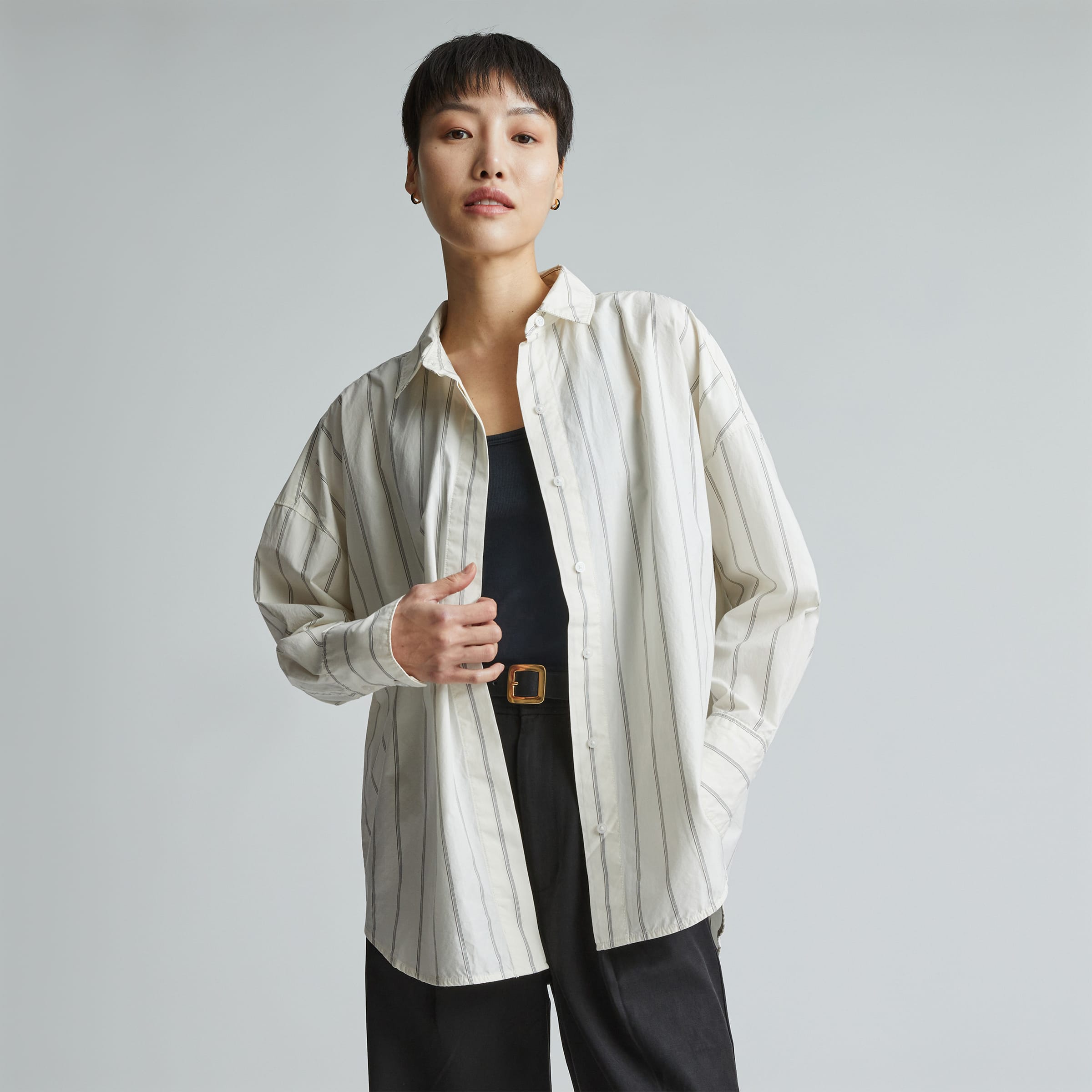 The Oversized Poplin Shirt Black / Canvas Tan – Everlane