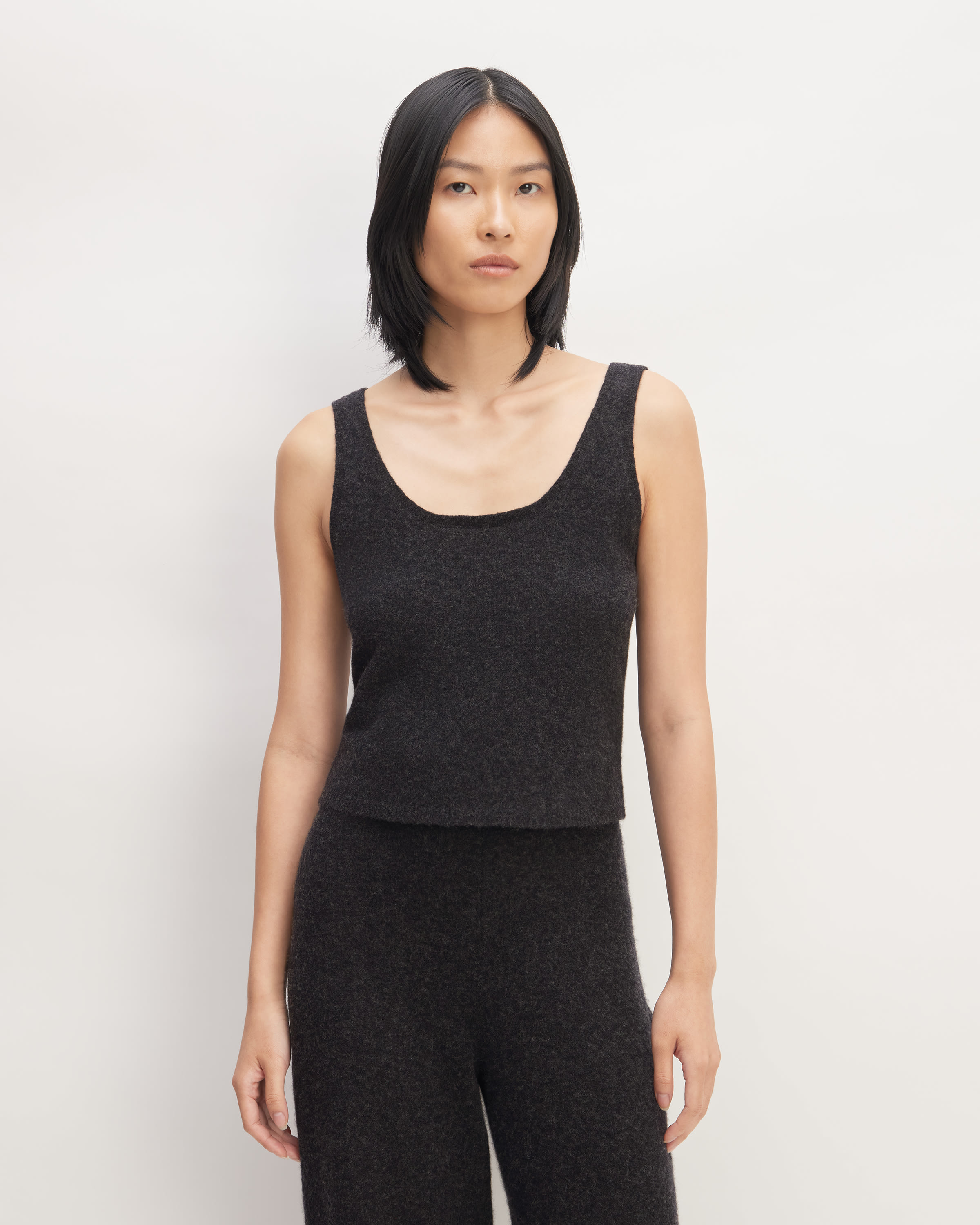 The Cozy-Stretch Tank Charcoal – Everlane