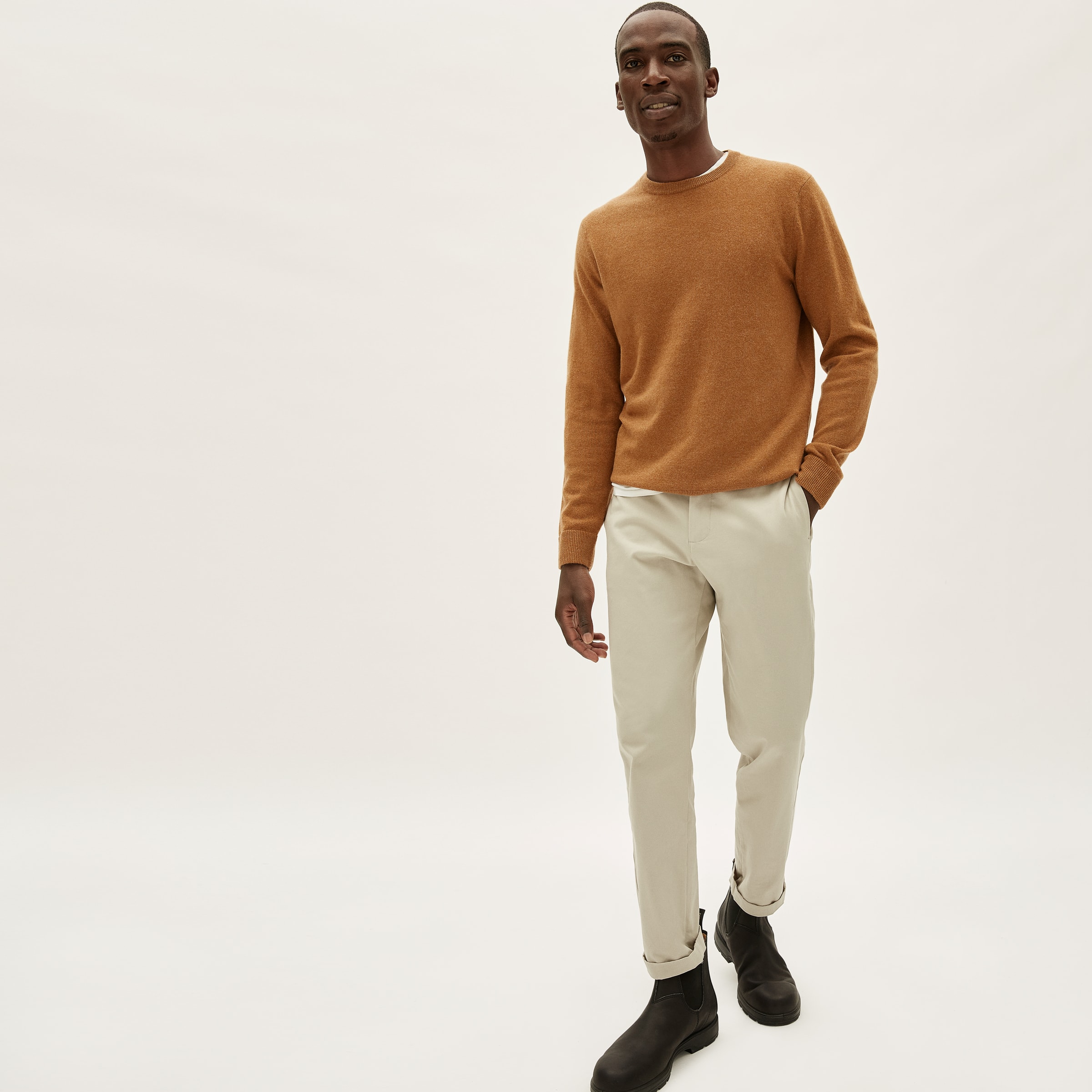 The Grade-A Cashmere Crew Deep Camel – Everlane