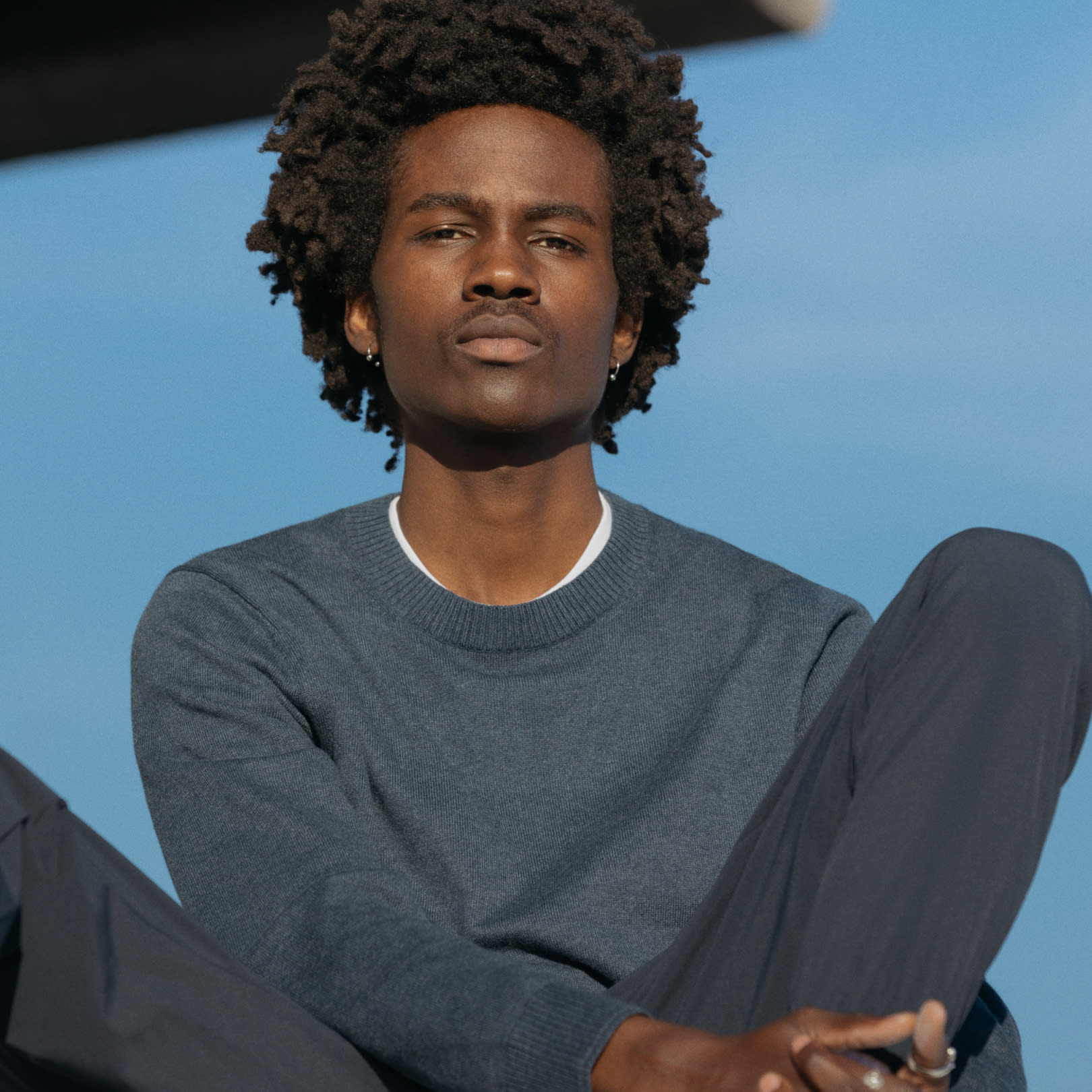 The NoSweat Sweater Uniform Heathered Navy Everlane