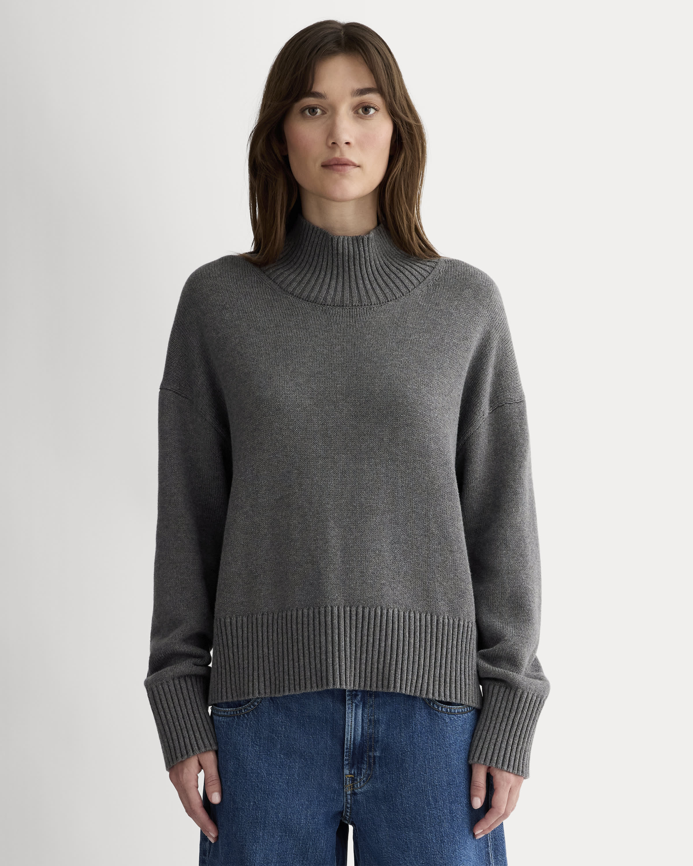 The Boxy Turtleneck in Everyday Cotton Heathered Charcoal
