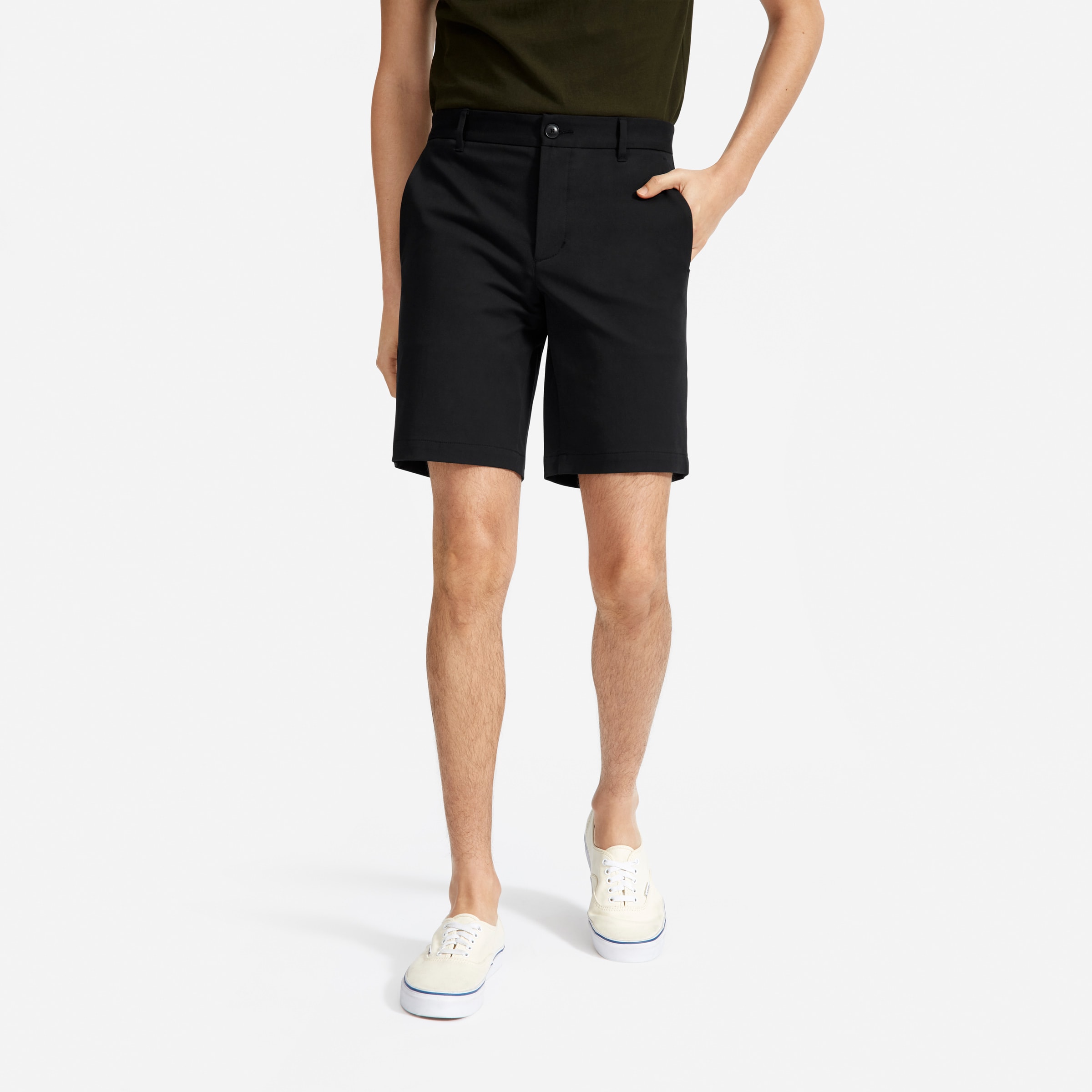 The 9" Slim Fit Performance Chino Short Black Everlane