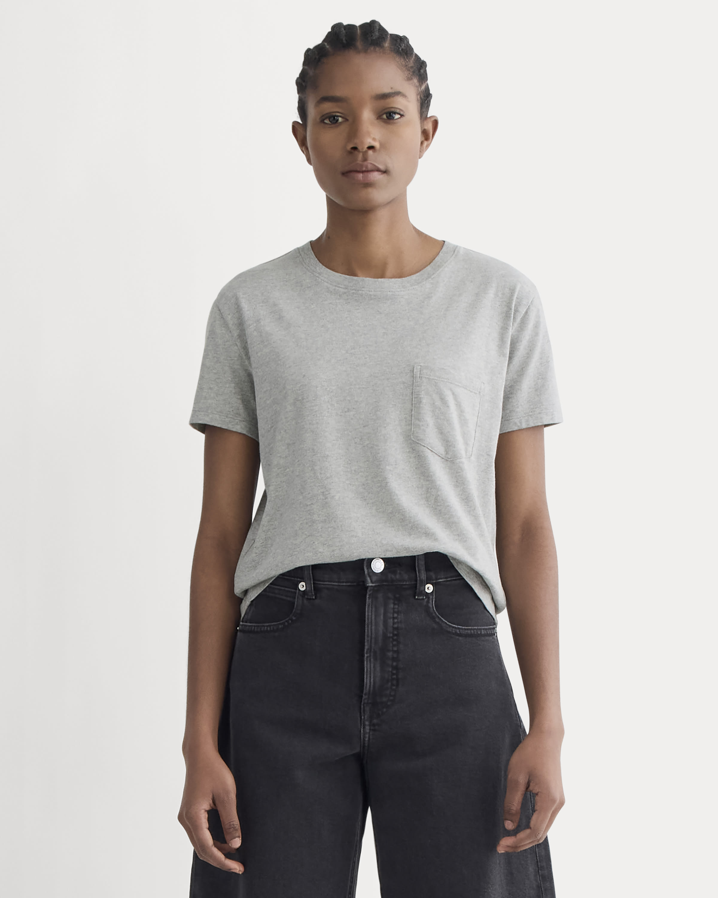 The Box-Cut Tee in Essential Cotton Heathered Grey – Everlane